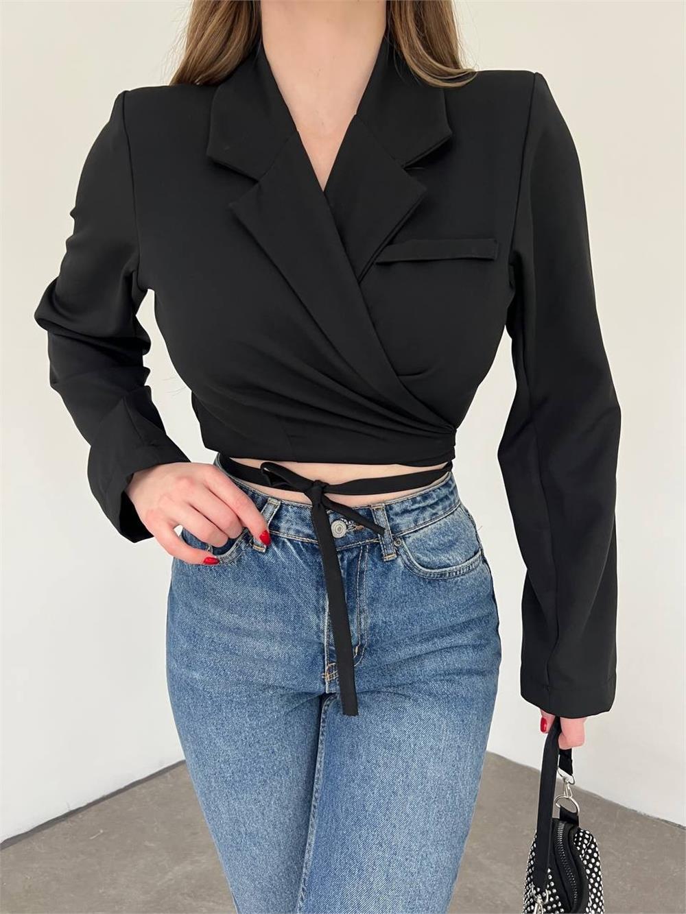 Low-cut Back Crop Jacket with Lace Waist - Black-358-10322-R01