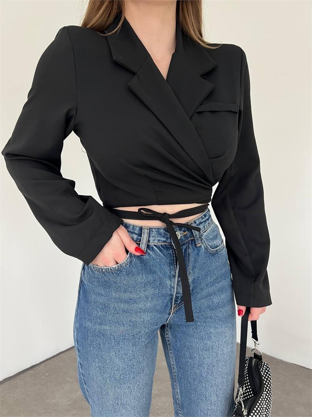Low-cut Back Crop Jacket with Lace Waist - Black-358-10322-R01