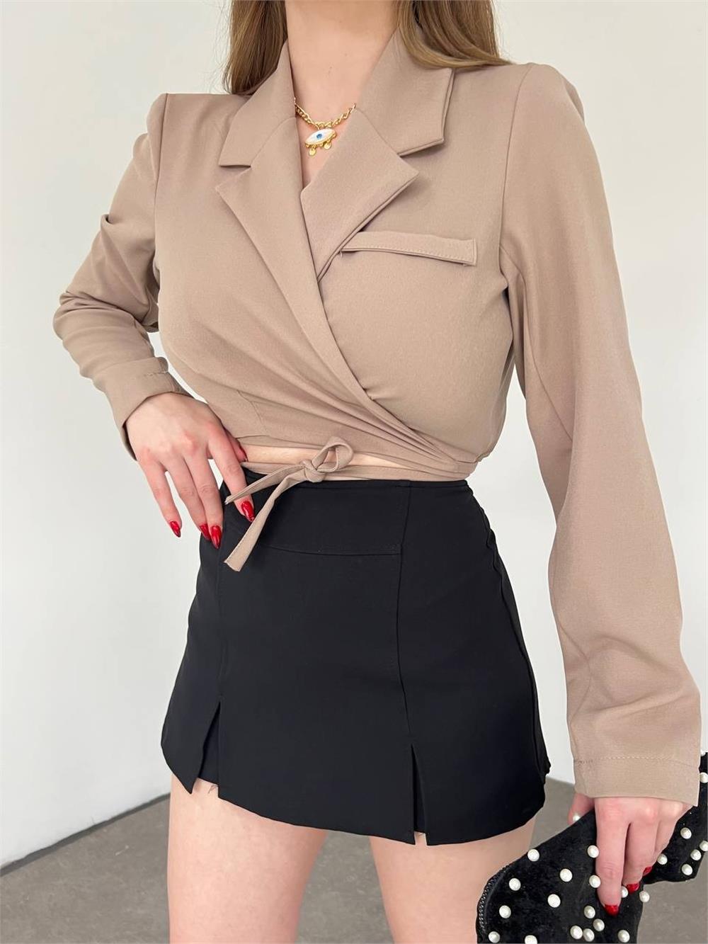 Low-Rise Crop Jacket with Lace Waist -Mink-358-10322-R23