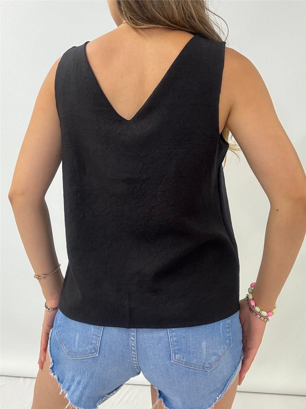 V-Neck Zero Sleeve Linen Blouse -Black-246-2639-R01