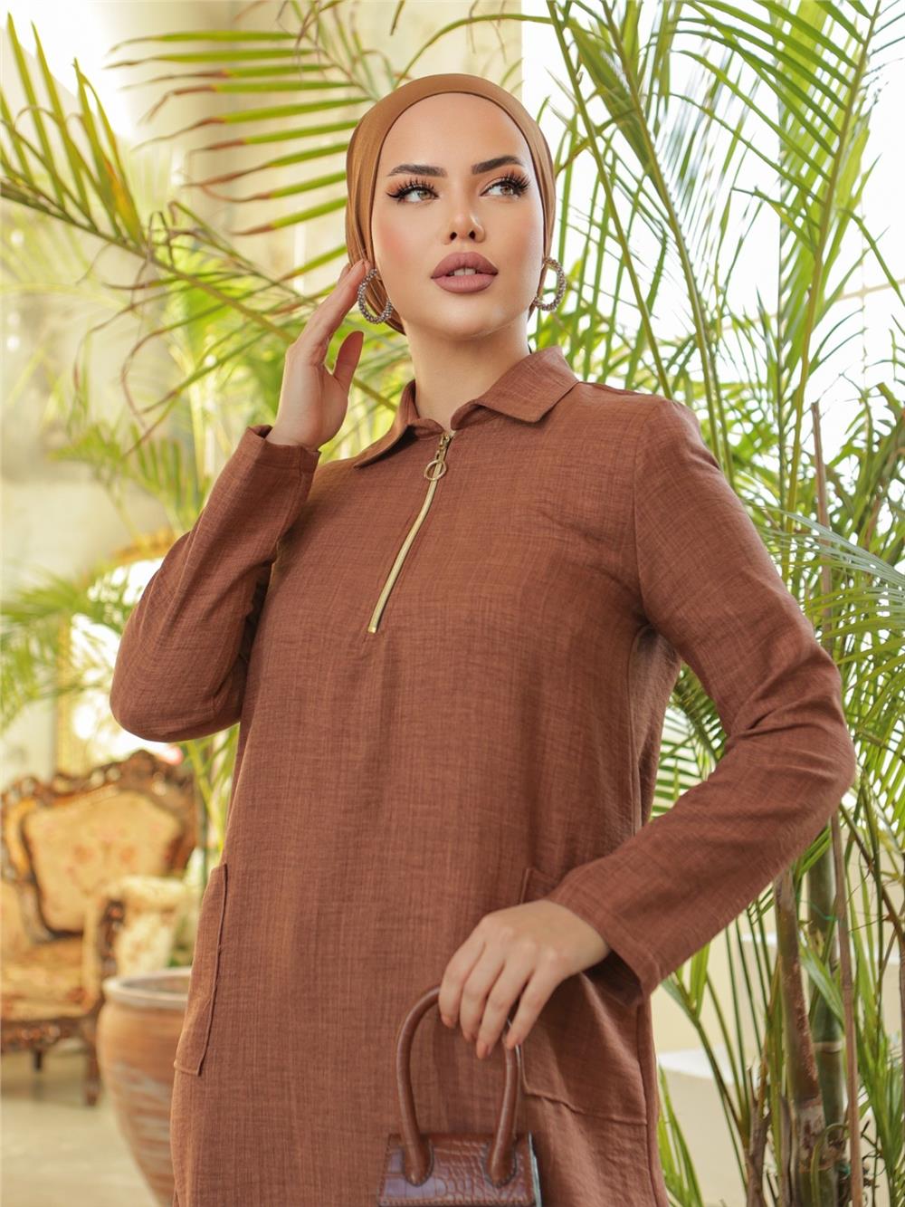 Long Linen Tunic with Collar Zipper and Bag Pockets - Brown-186-477-R15