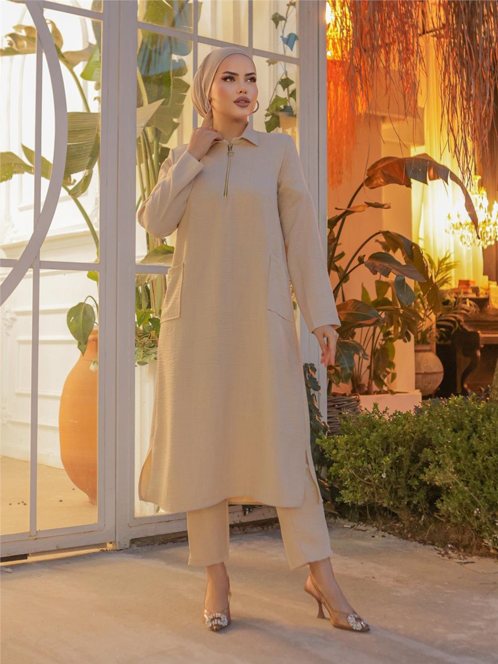 Long Linen Tunic with Collar Zipper and Bag Pockets - Cream-186-477-R28