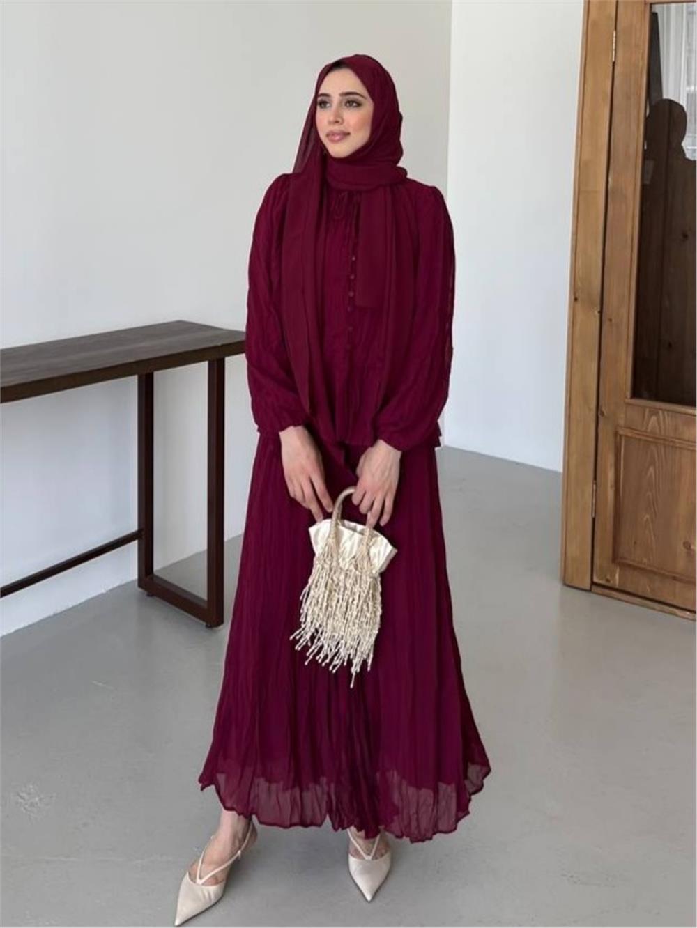Yakası Fırfırlı Düğmeli Şifon Kraş Etekli Takım -Bordo-114-760-R04