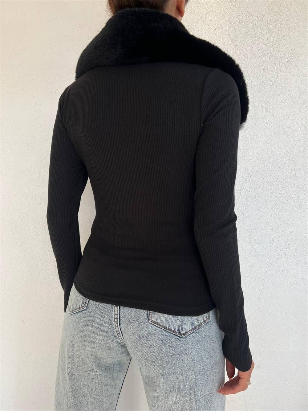 Blouse with Fur Collar and Front Zipper -Black-358-10153-R01