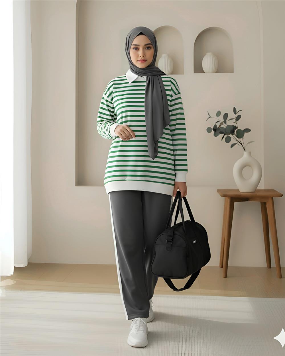 Yan Çizgili Bisiklet Yaka Sweat  -Zümrüt-349-1079-R17