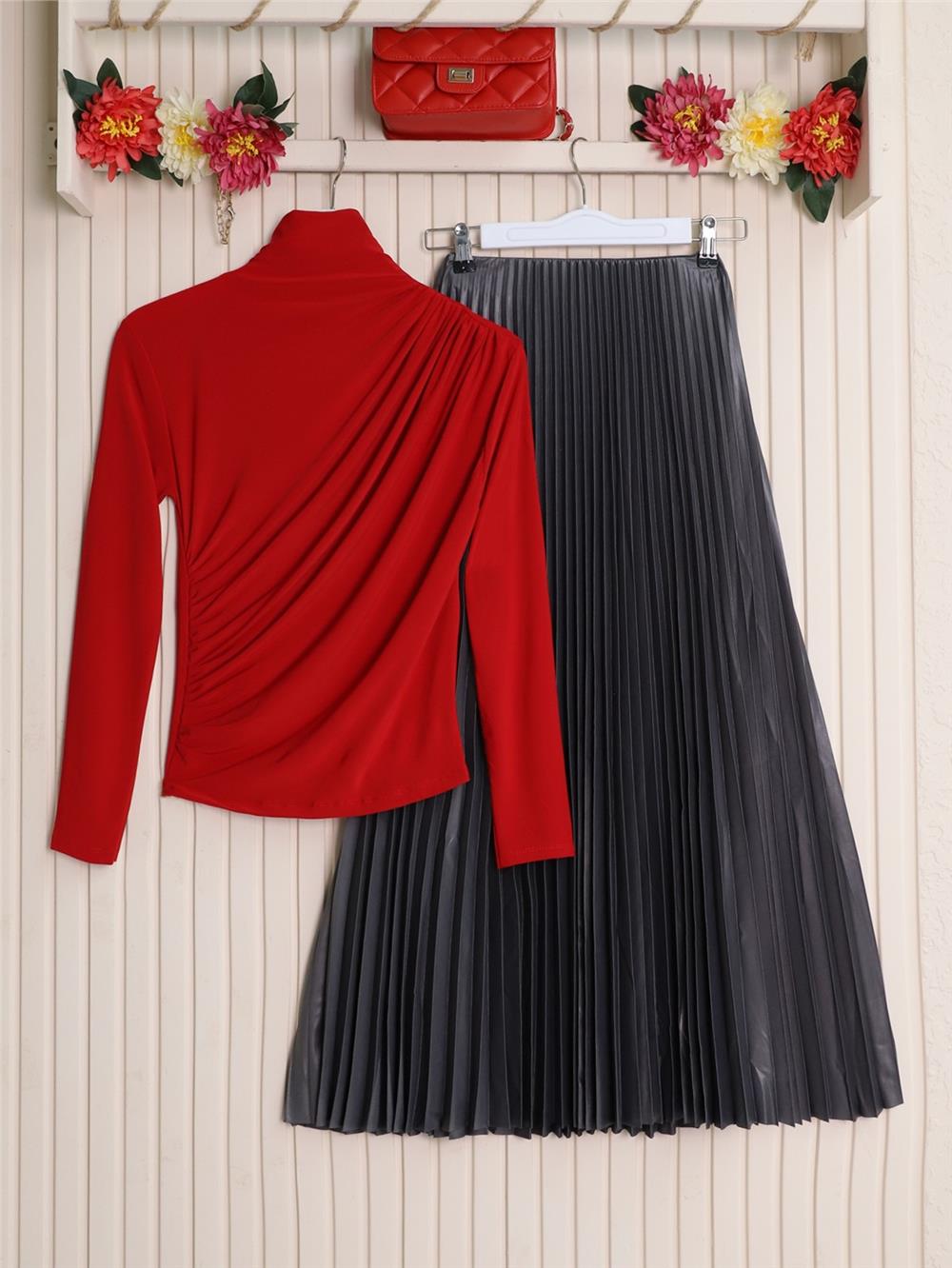Half Neck Pleated Sandy Blouse -Red-358-1530001-R33