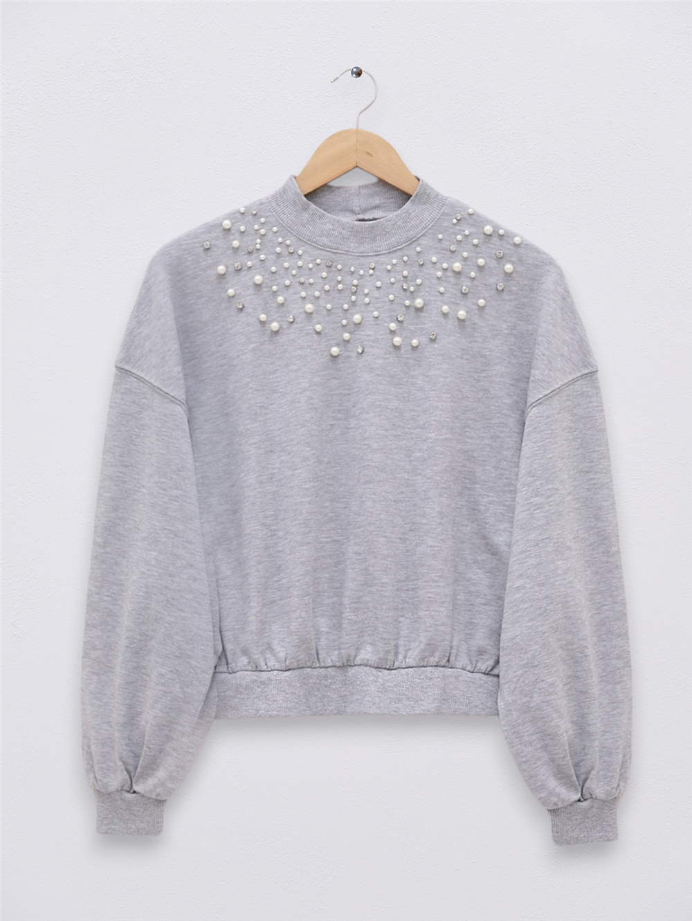 Half-Neck Sweat with Pearls and Stones on the Front - Gray-363-92295-R11