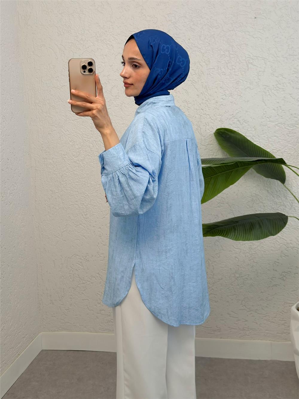 Yırtmaçlı Eteği Oval Kesim Gömlek -Bebe Mavi-398-1011-R32
