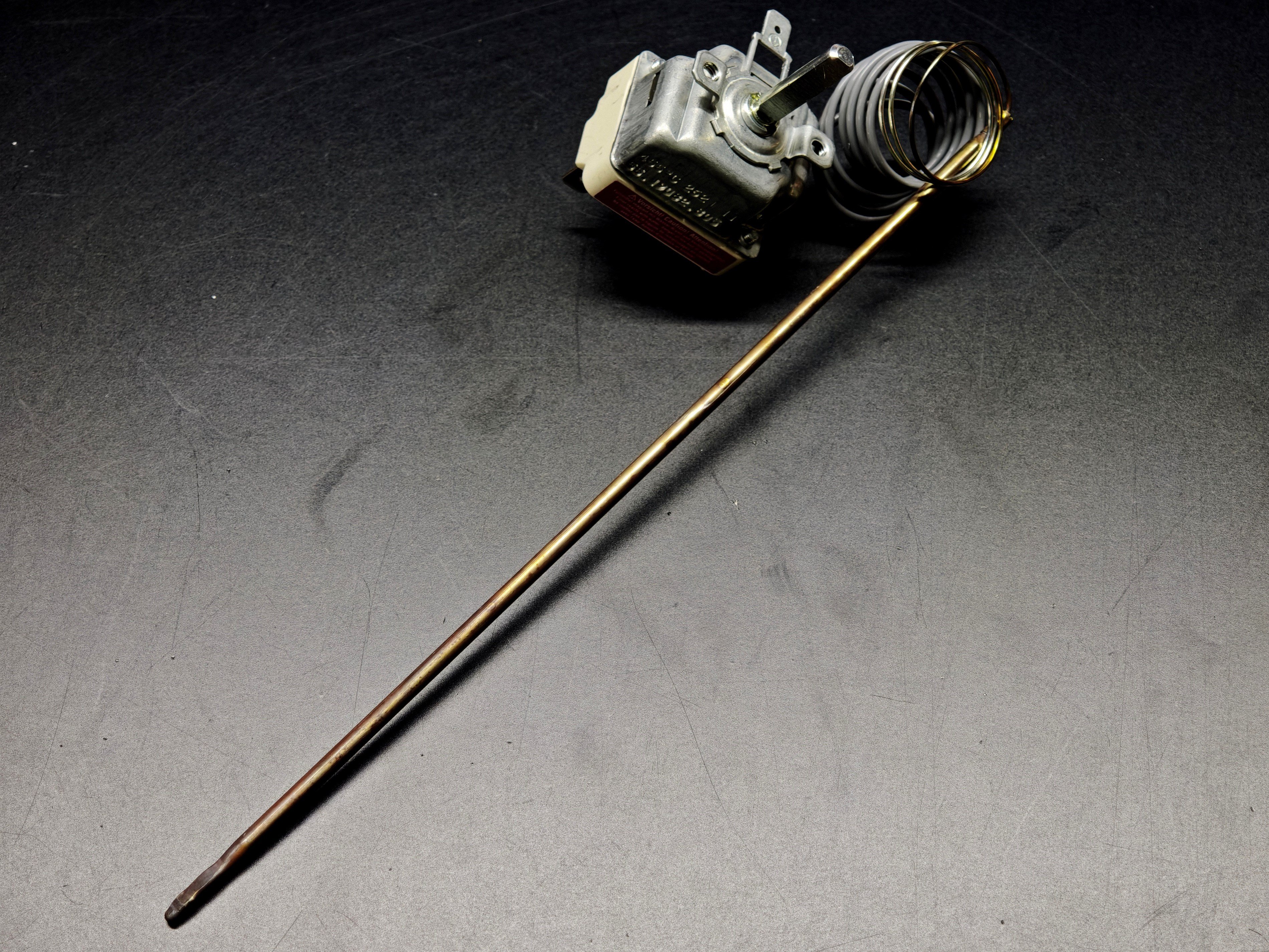 85-450 Derece EGO Kuyruklu Termostat 55.19082.805 2T L-870 Q3,9X228MM