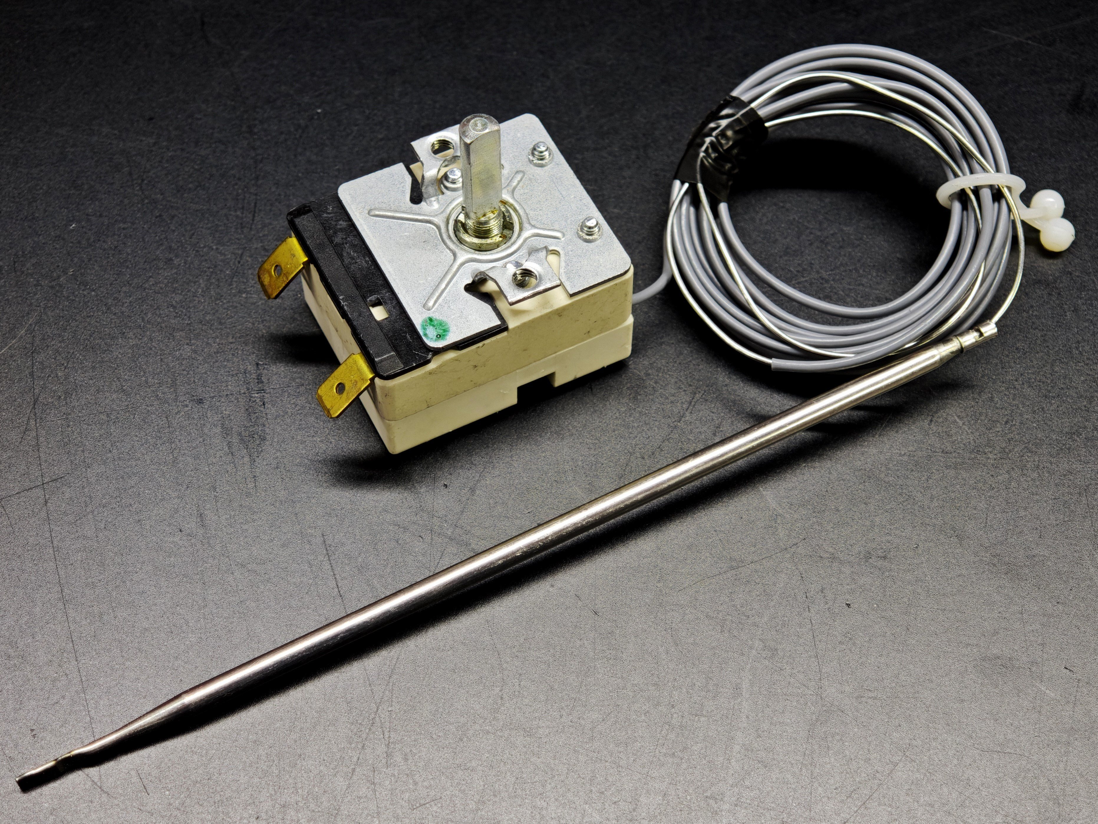 EGO 55.13039.110 103-195°C 2250mm Kapiler Termostat
