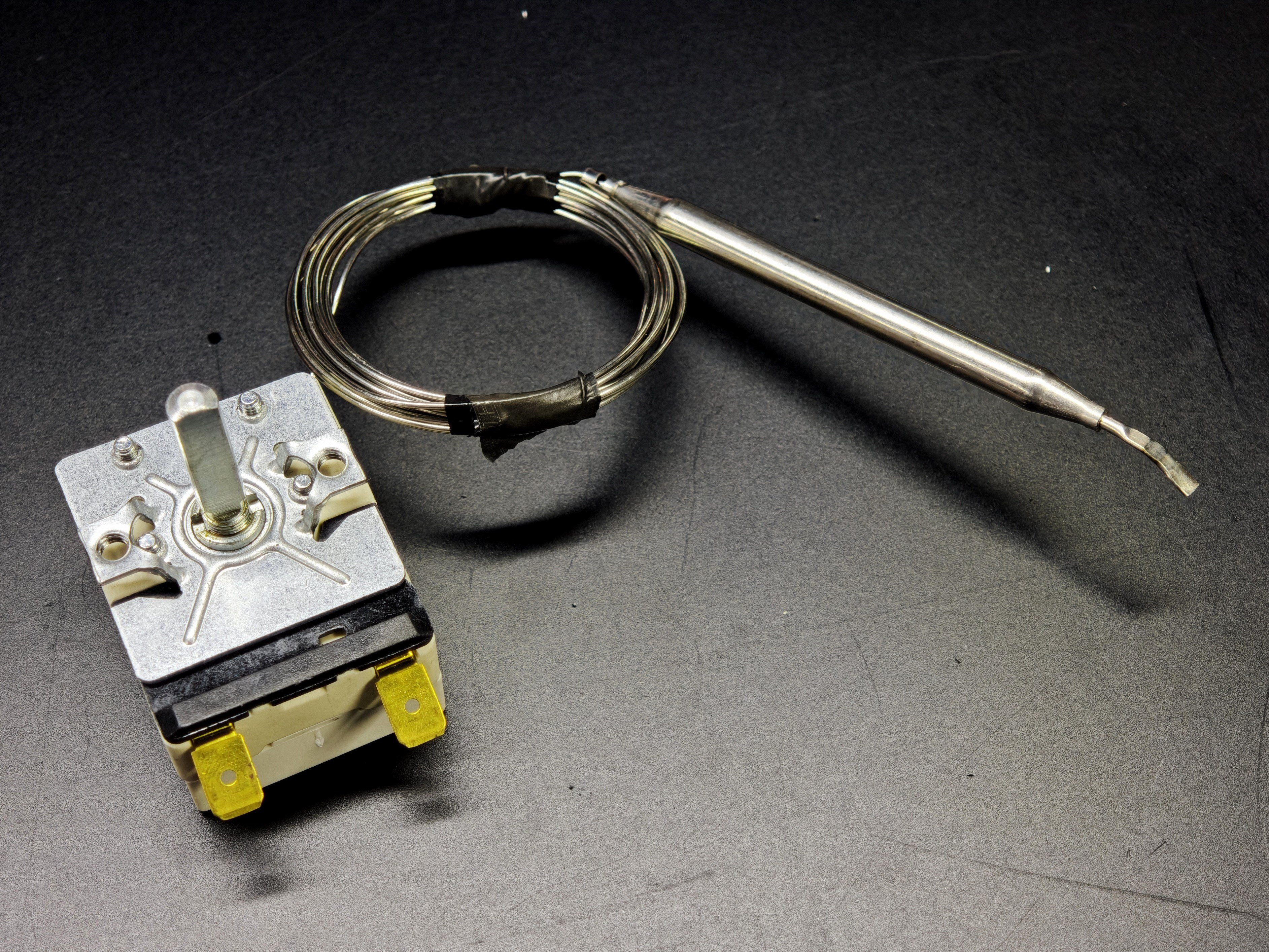 EGO 55.13039.210 100-180°C Monofaze Termostat 1980mm Kapiler