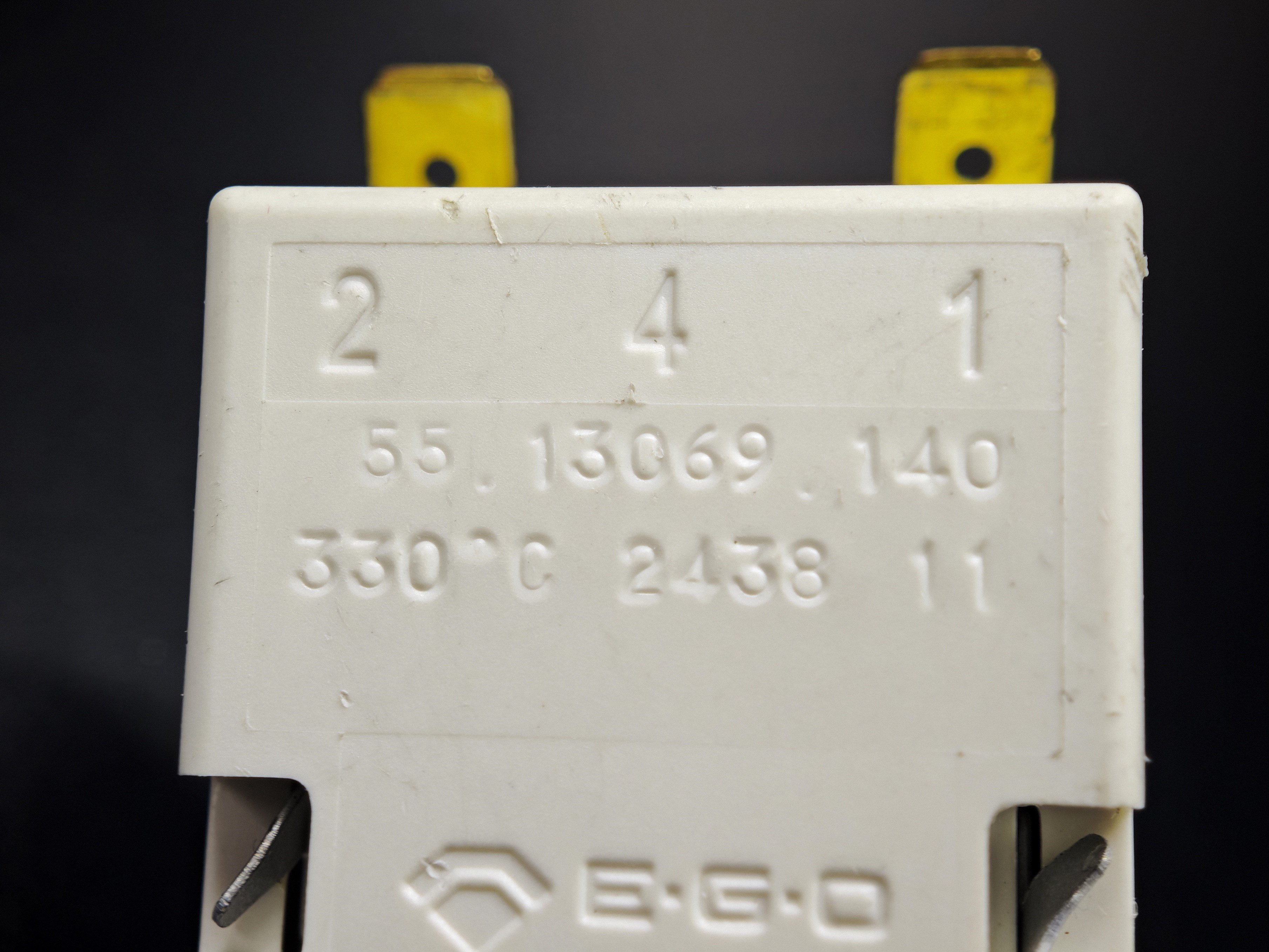 EGO 55.13069.140 Kapiler Termostat 54-330 C Monofaze 1270 mm Kapiler Sanayi Tipi Fırın Fritöz Rezistans Termostatı