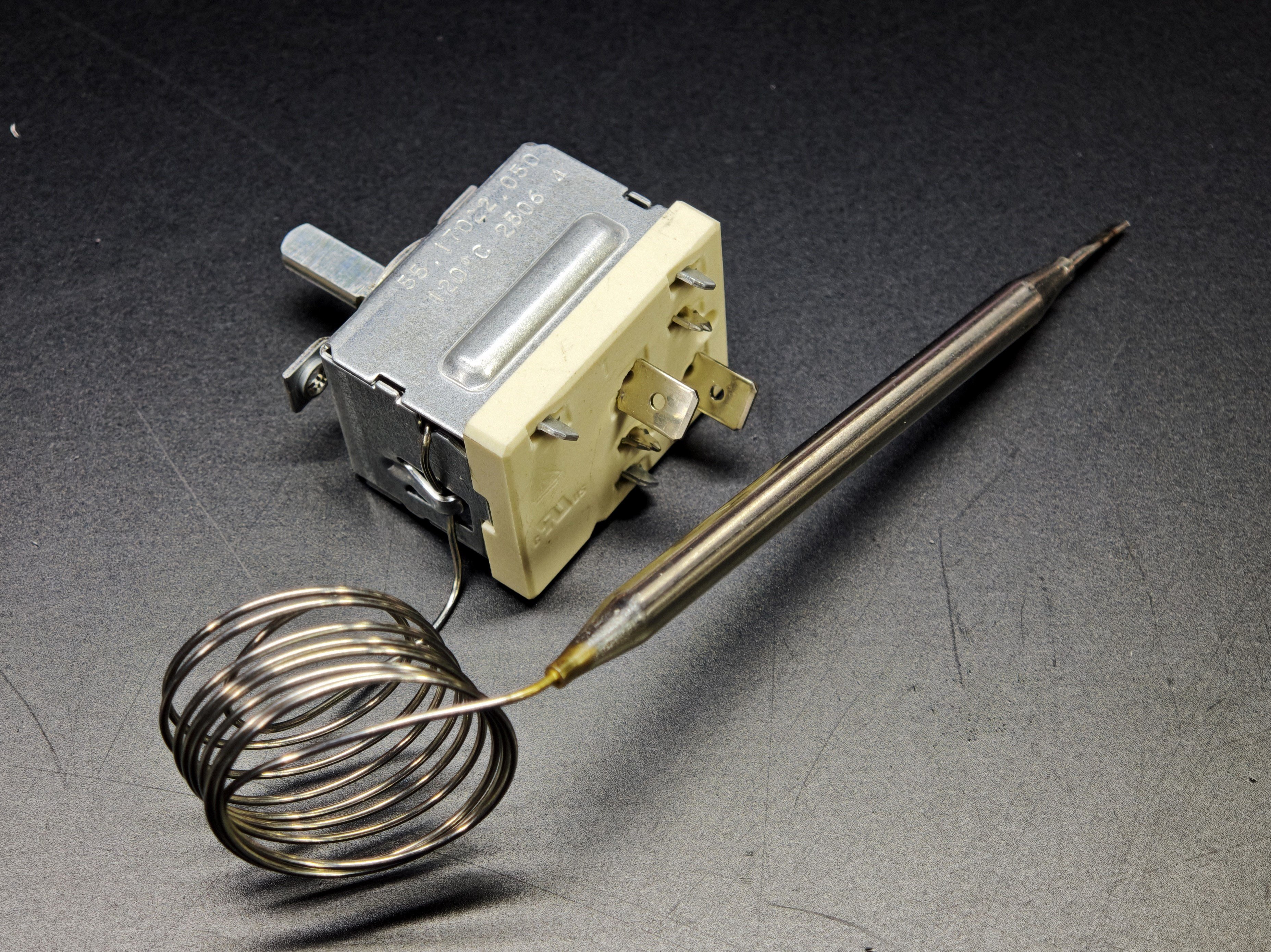 EGO 55.17022.050 30-120°C Kısa Milli Termostat