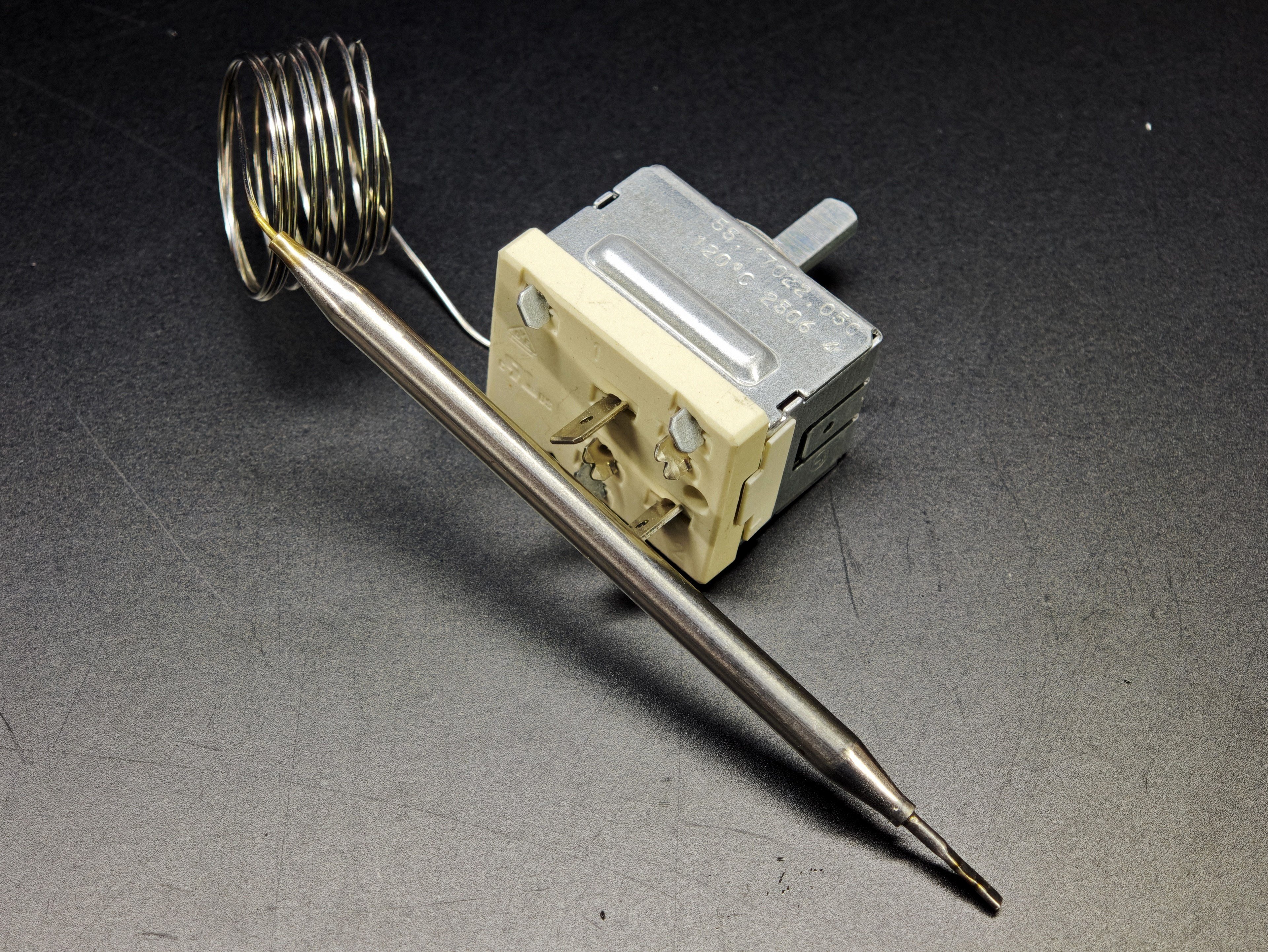 EGO 55.17022.050 30-120°C Kısa Milli Termostat