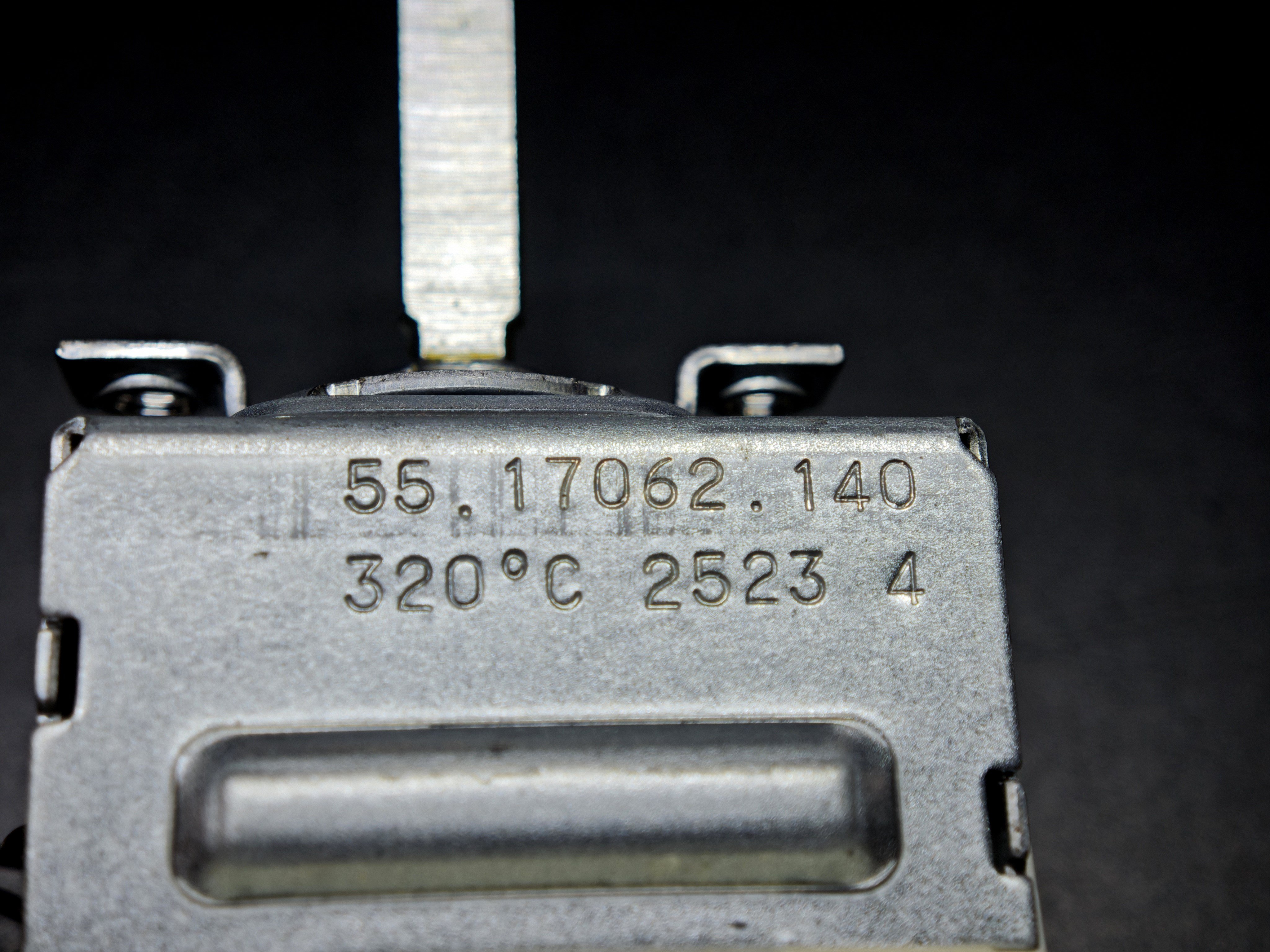 EGO 55.17062.140 Kapiler Termostat 50-320 C Monofaze Metal Gövde Sanayi Tipi Fırın Fritöz Rezistans Termostatı