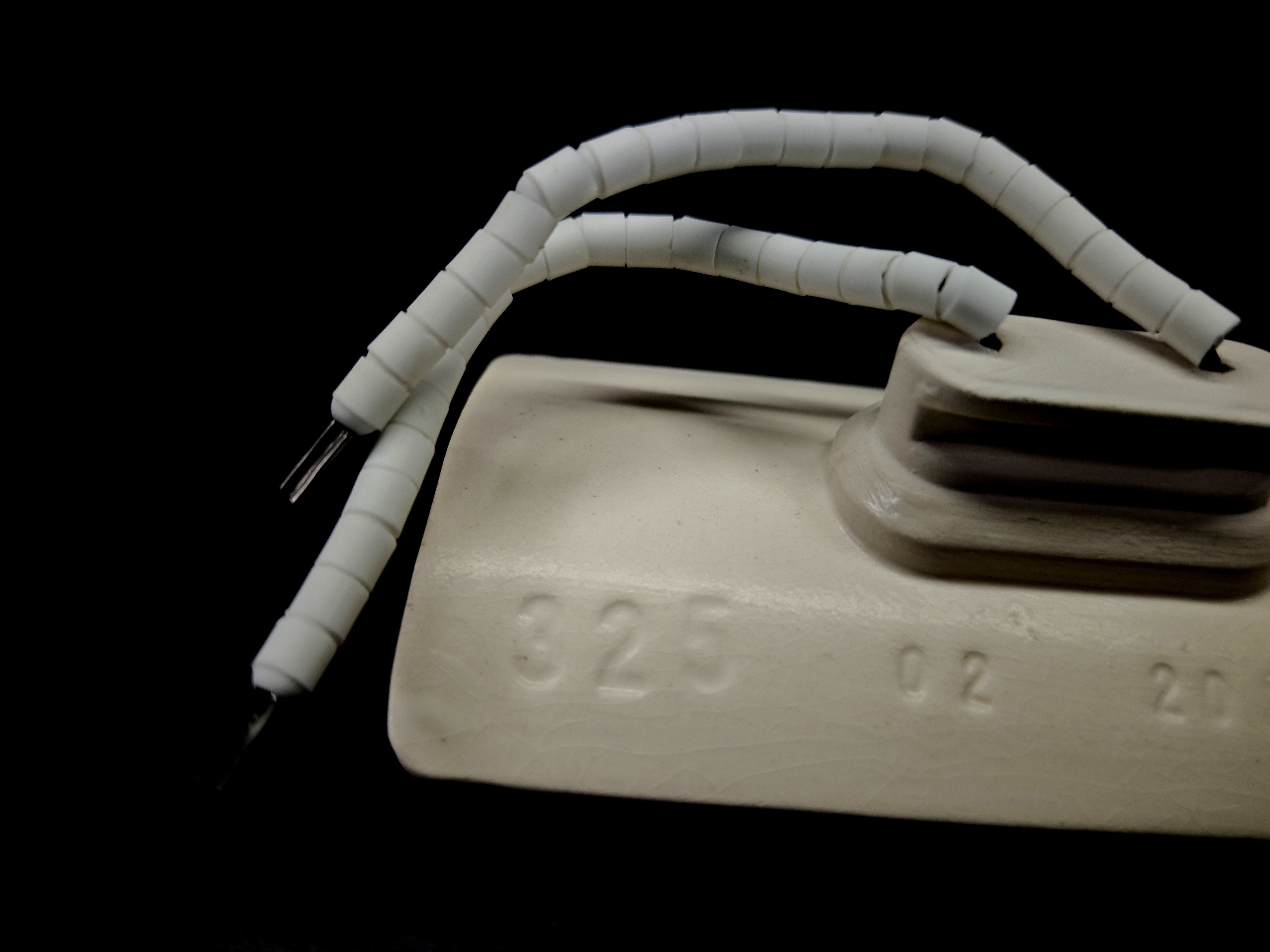 SERN 122x60mm 325W 230V Beyaz HSC Model Konkav İnfrared Seramik Isıtıcı Rezistans