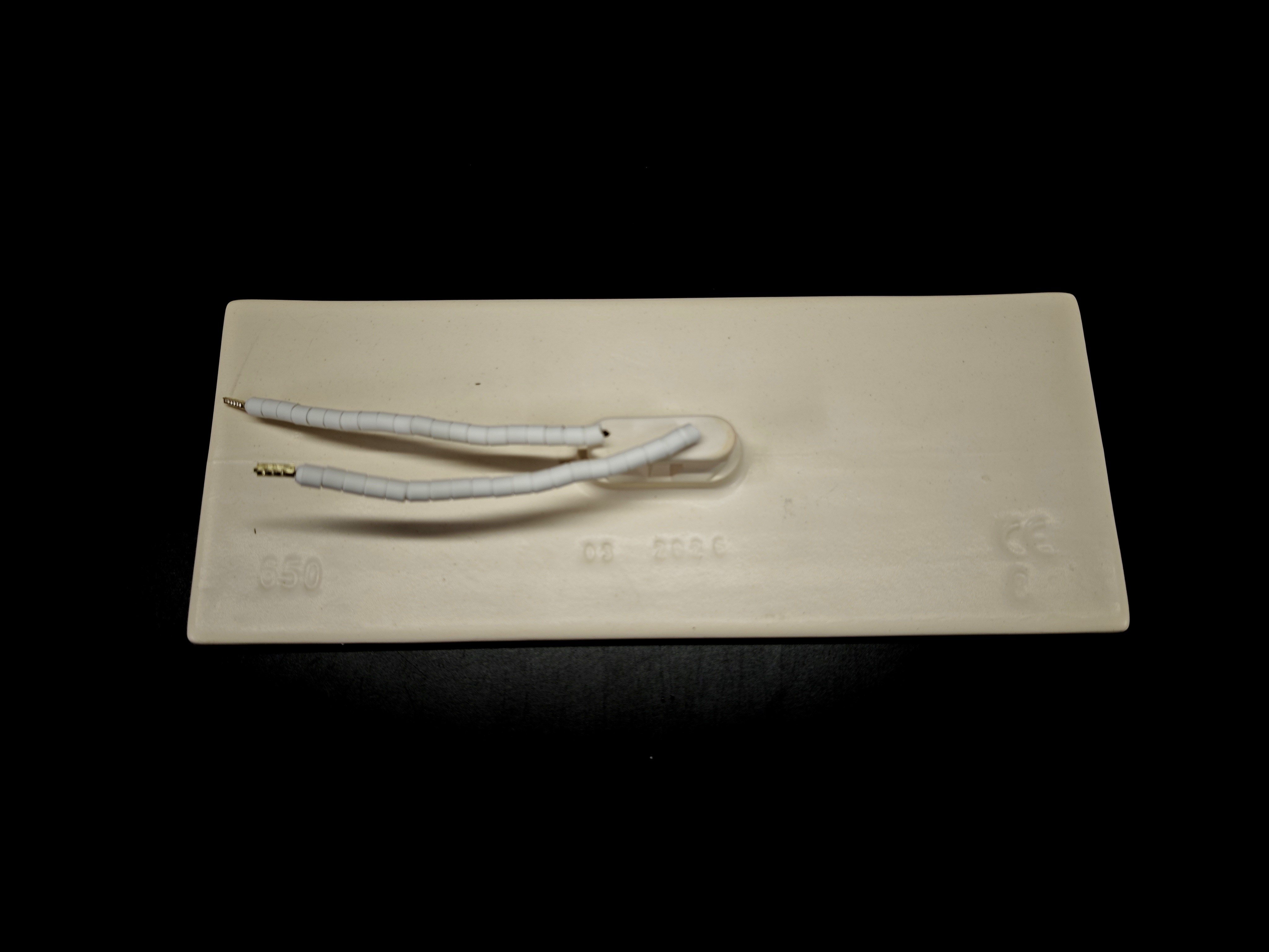 SERN 245x100mm 400W 230V Beyaz LSF Model Düz İnfrared Seramik Isıtıcı Rezistans
