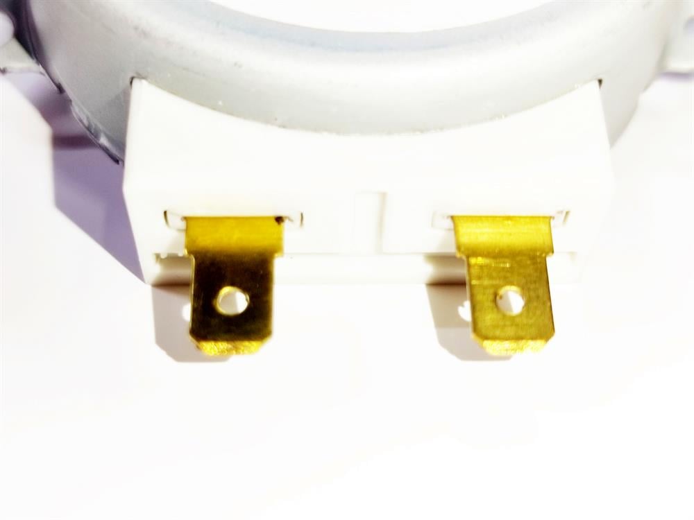Vantilatör Salınım Motoru Soketli 4W 2/2,5rpm 230V