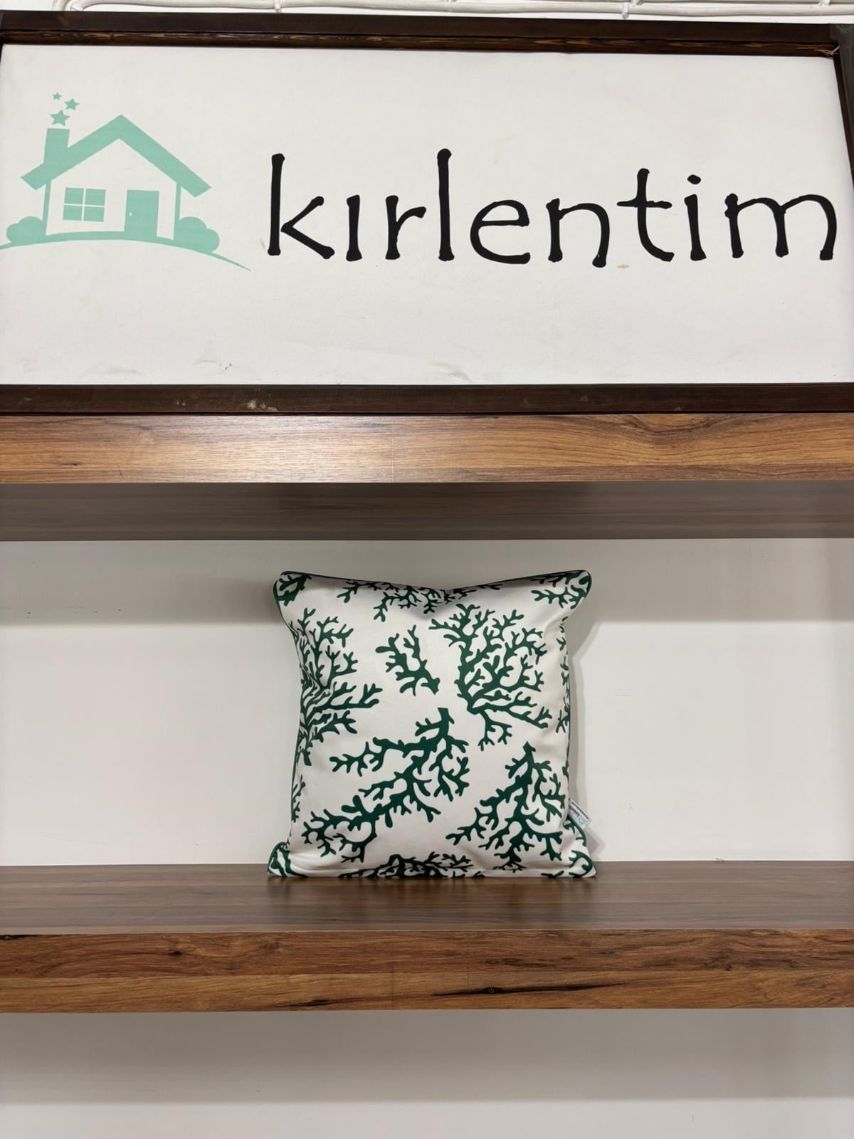 E128 BEYAZ ZEMİN YEŞİL ÇOKLU MERCAN KIRLENT