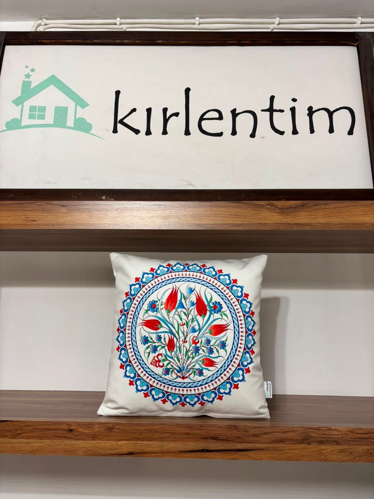 E204 TÜRK MOTİFLİ KIRLENT
