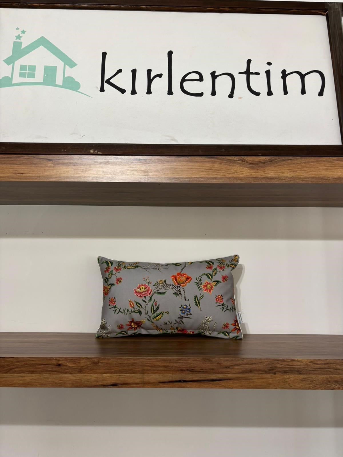 E651 GRİ ZEMİN TROPİKAL 30*50 KIRLENT