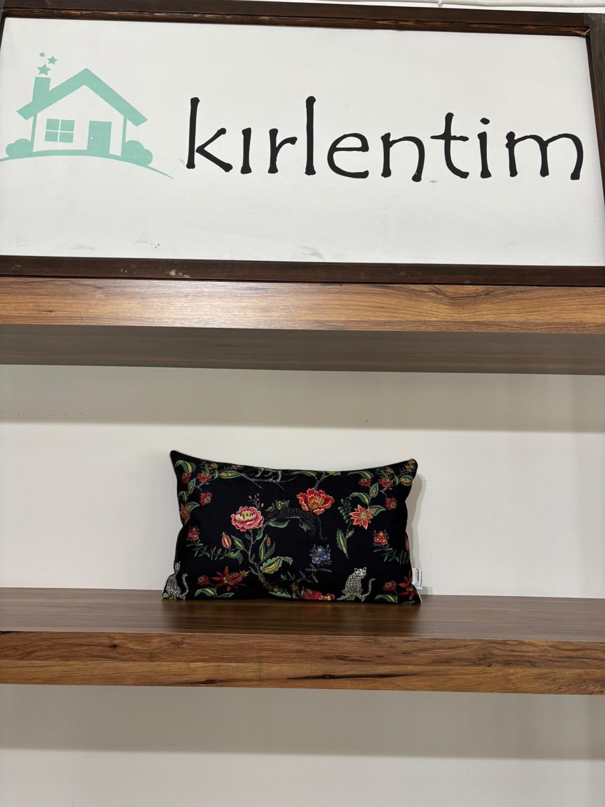 E651 SİYAH ZEMİN TROPİKAL 30*50 KIRLENT