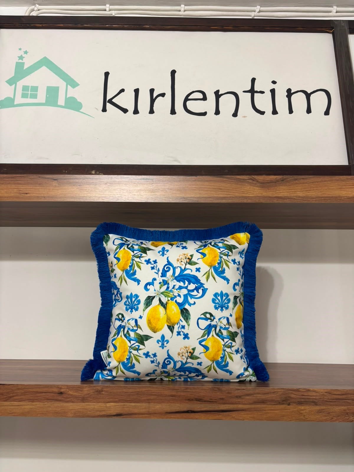 E756 PÜSKÜLLÜ LİMONLU KIRLENT