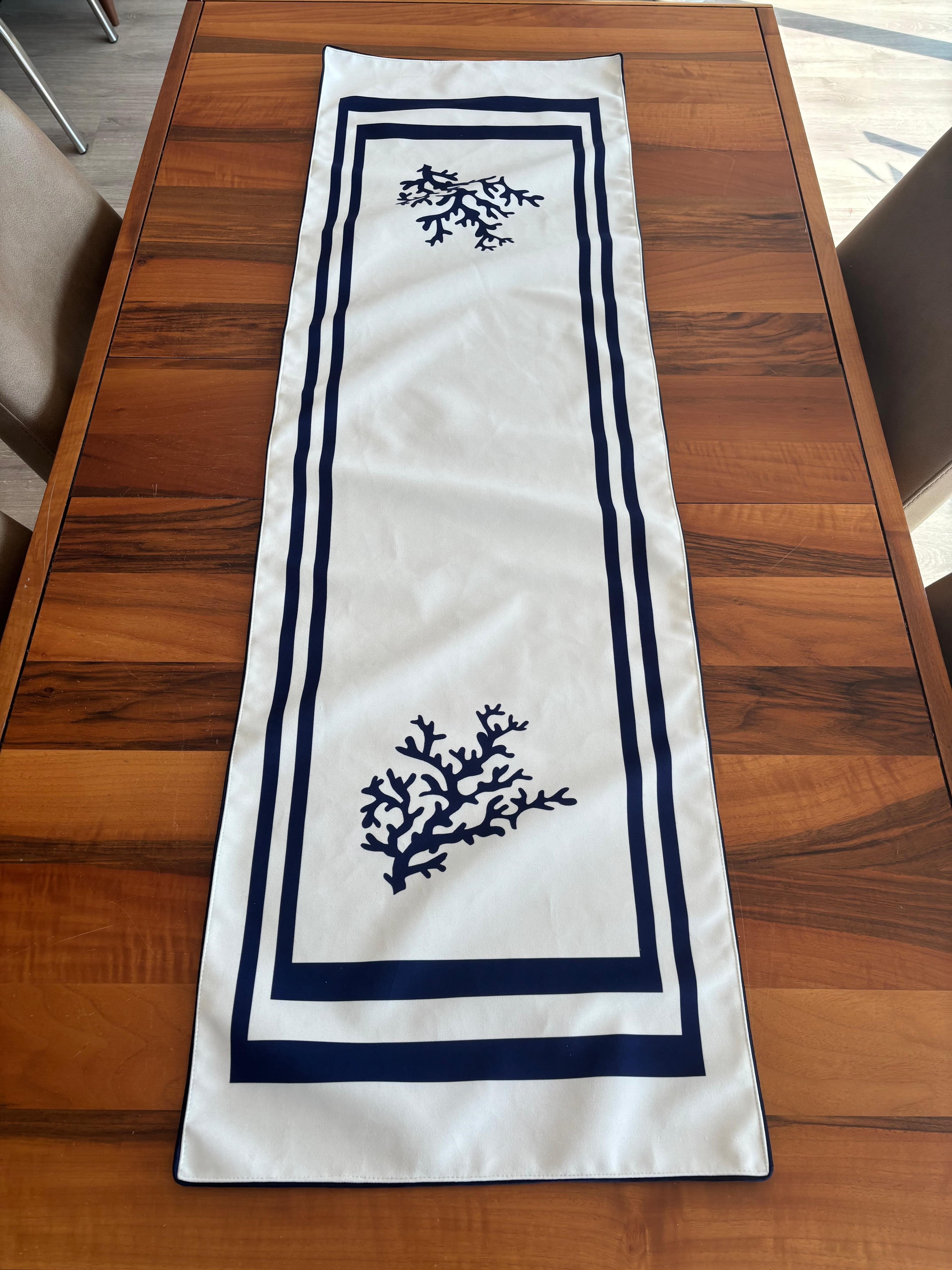 E872 BEYAZ ZEMİN LACİVERT MERCAN DESENLİ RUNNER
