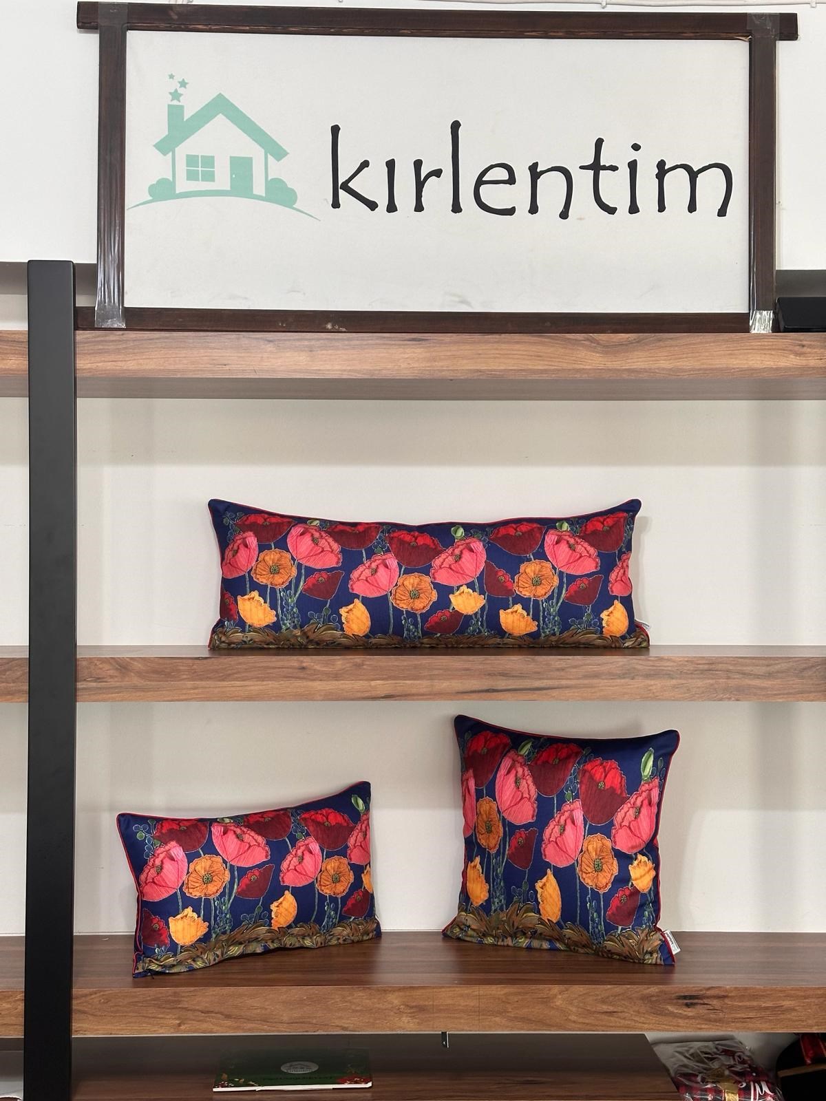 H1018 LACİVERT ZEMİN GELİNCİK DESENLİ 3+1 KOMBİN