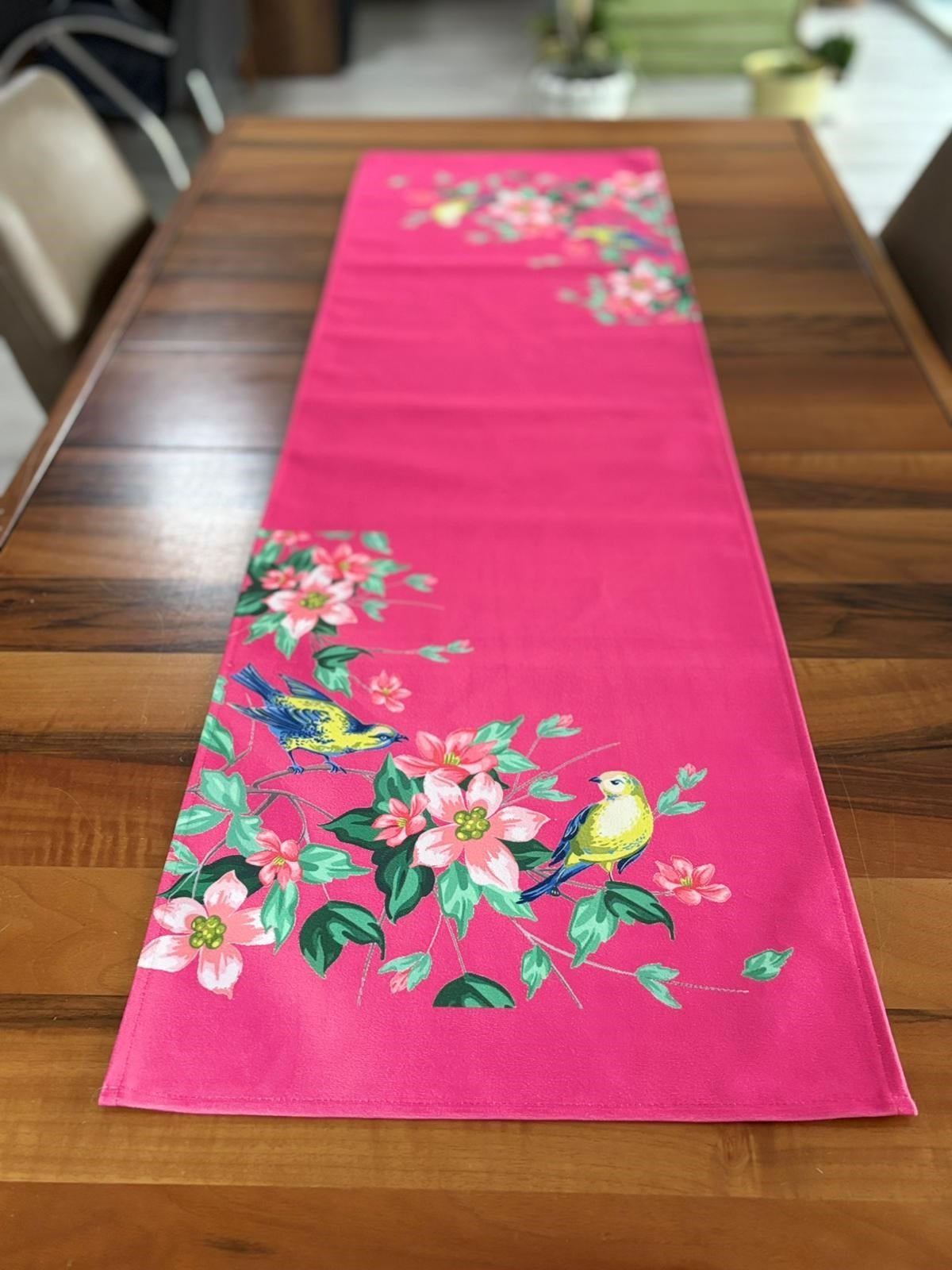 H1217 PEMBE ZEMİN TROPİKAL RUNNER