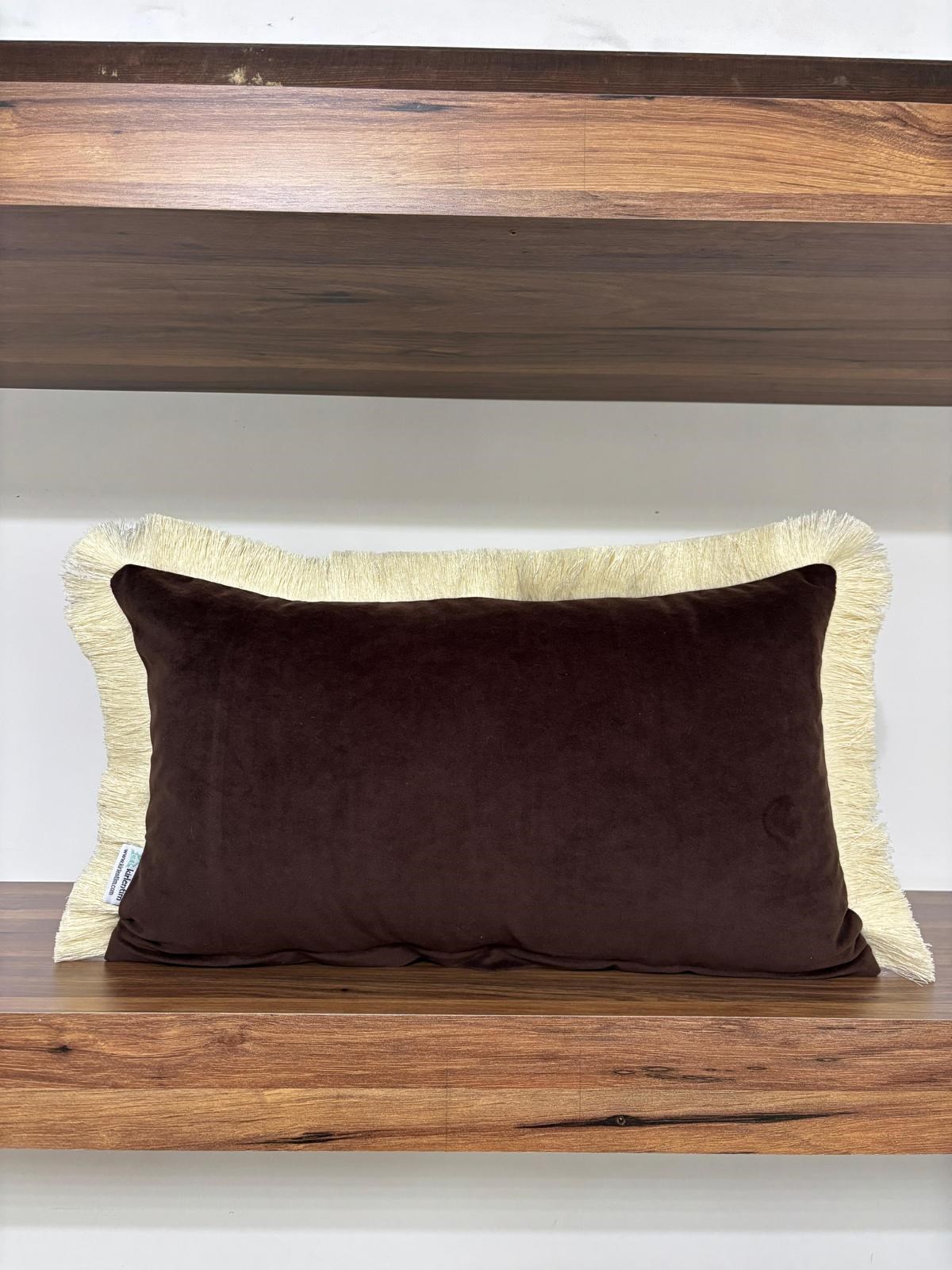 KAHVE KADİFE KUMAŞ KREM PÜSKÜLLÜ 30*50 KIRLENT