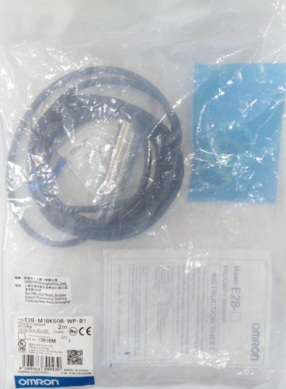 ENDÜKTİF SENSÖR E2B-M18KS08-WP-B1