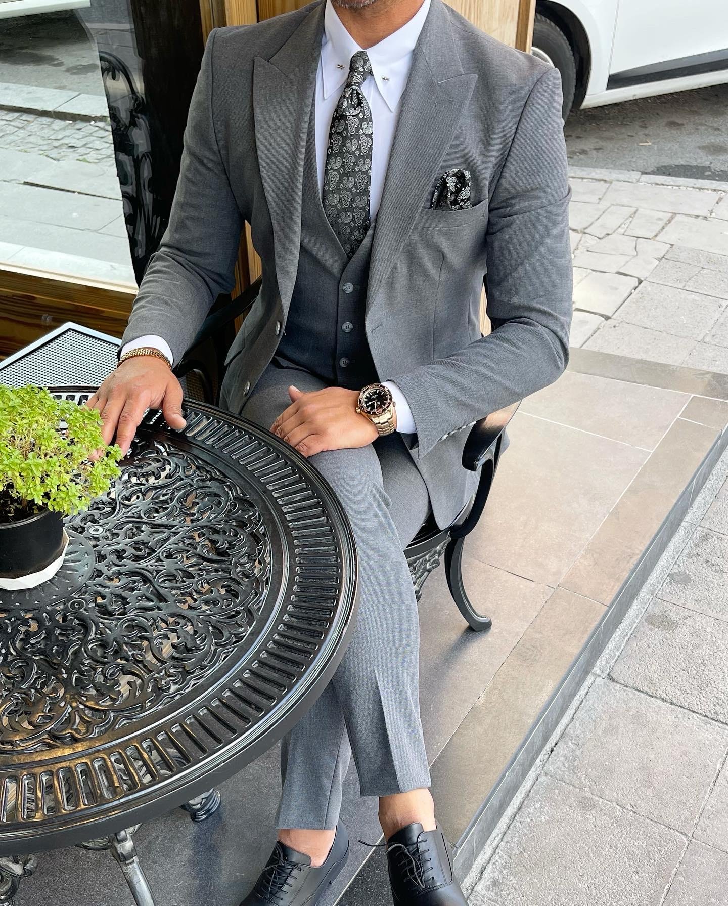 Koyu Gri Slim Fit Yelekli Takım Elbise HT1006