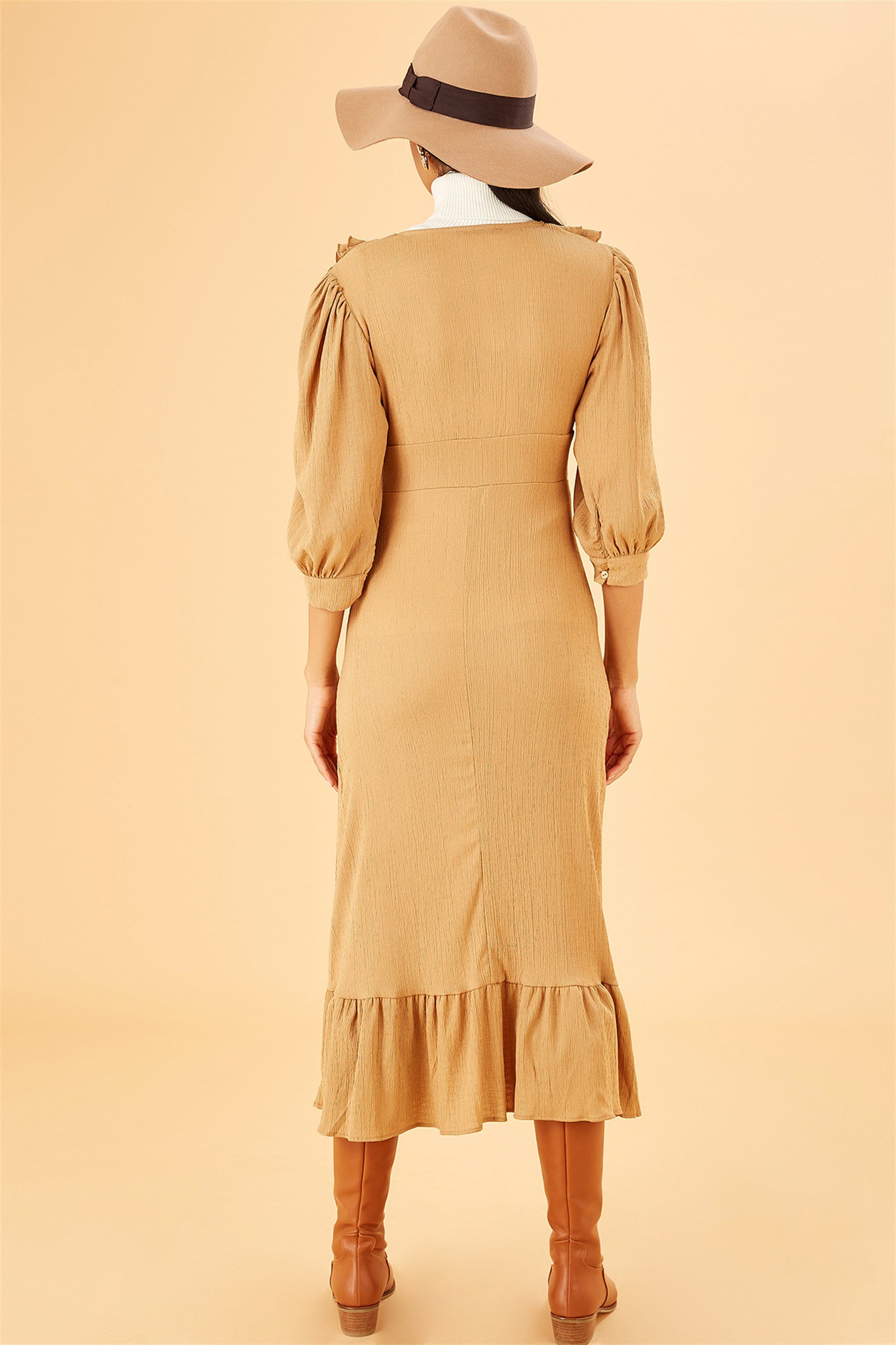 2133-20K27001 Camel 