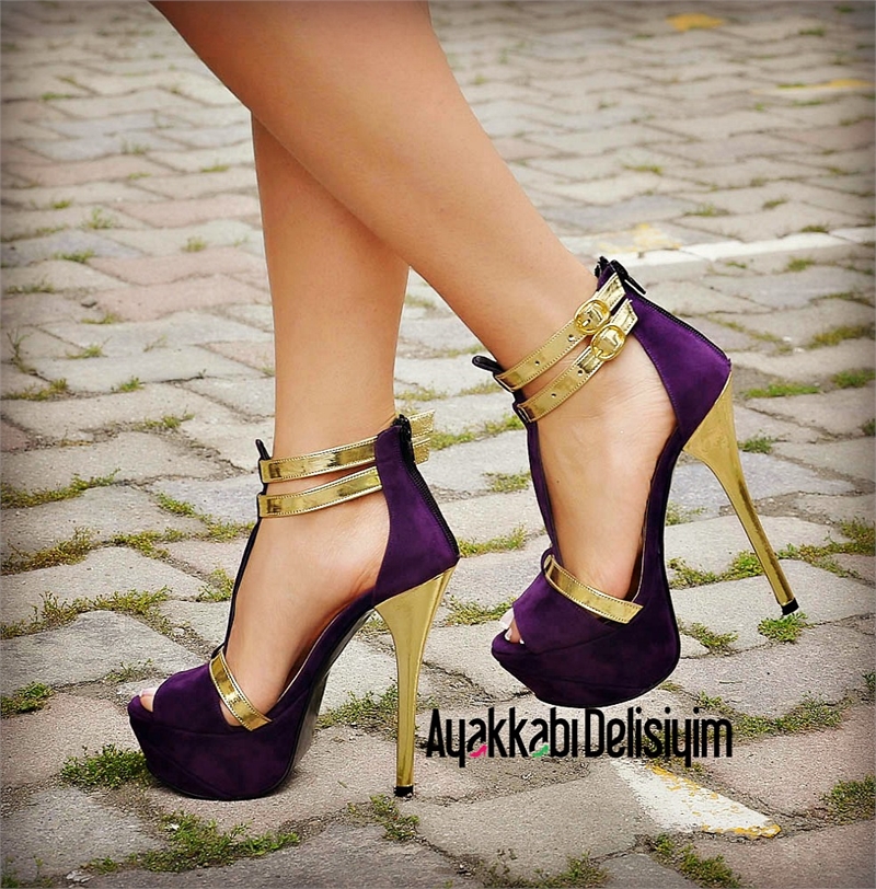 Sofya Mor Dore Platform Topuklu Ayakkabı