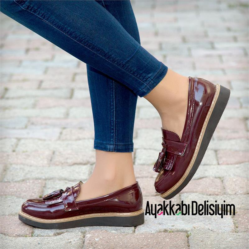 Demo Rugan Bordo Püsküllü Loafer Ayakkabı