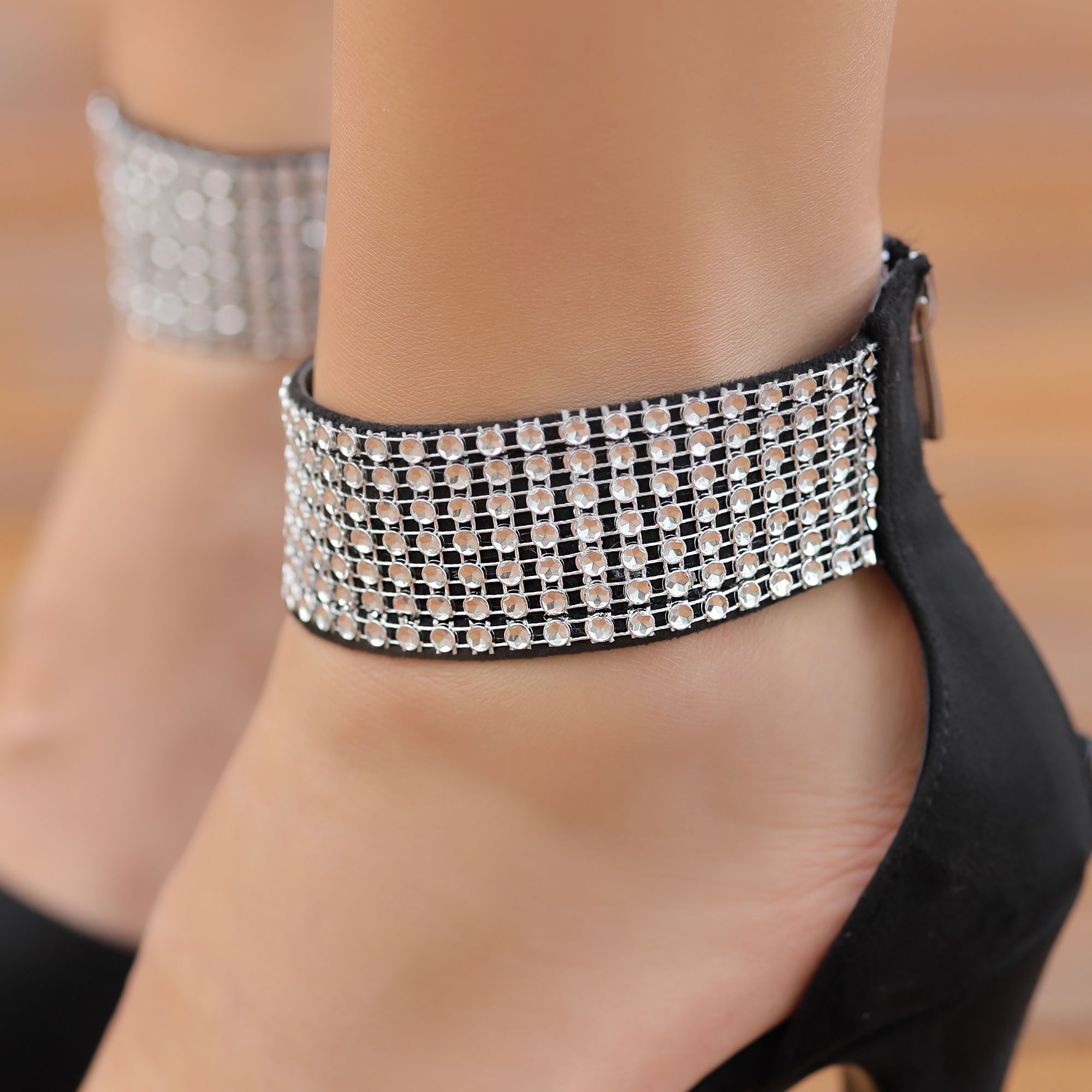 Antonetta Süet Siyah Taşlı Platform Ayakkabı