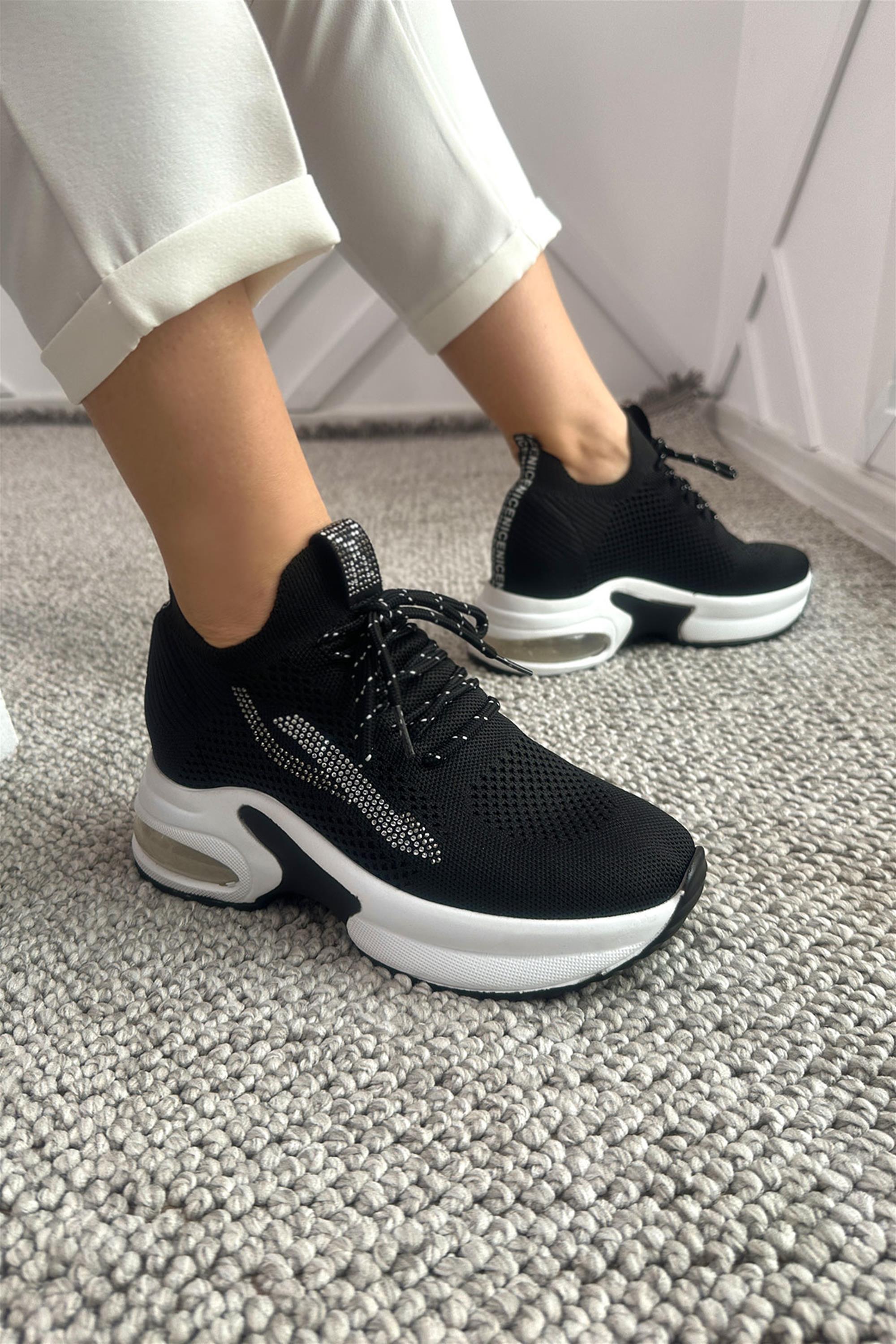 Cabra Siyah Taşlı Triko Gizli Dolgu Topuklu Air Taban Kadın Sneaker Spor Ayakkabı