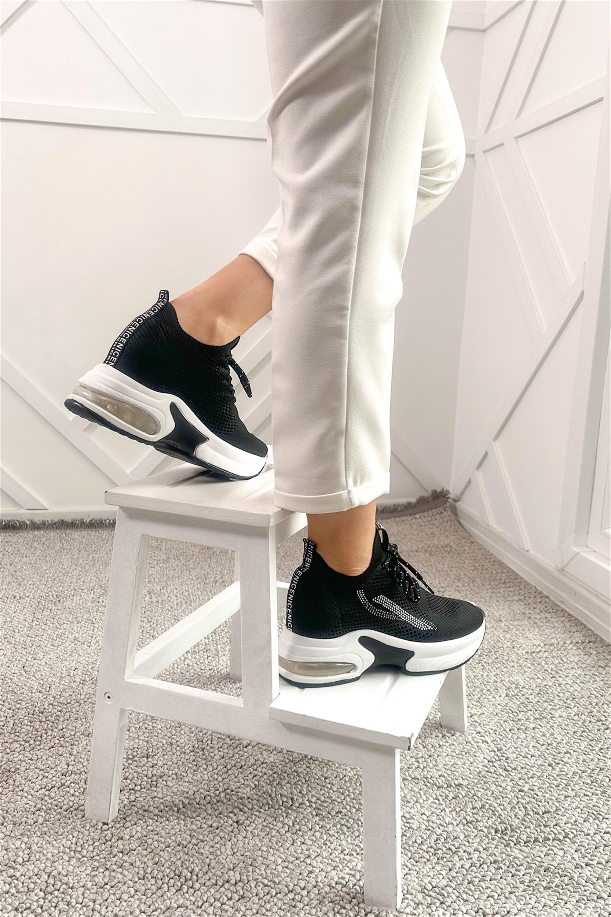 Cabra Siyah Taşlı Triko Gizli Dolgu Topuklu Air Taban Kadın Sneaker Spor Ayakkabı
