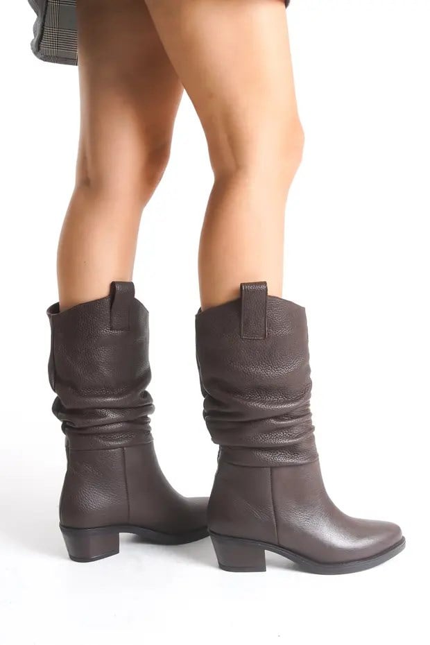 DİNA KADIN WESTERN BOT 
