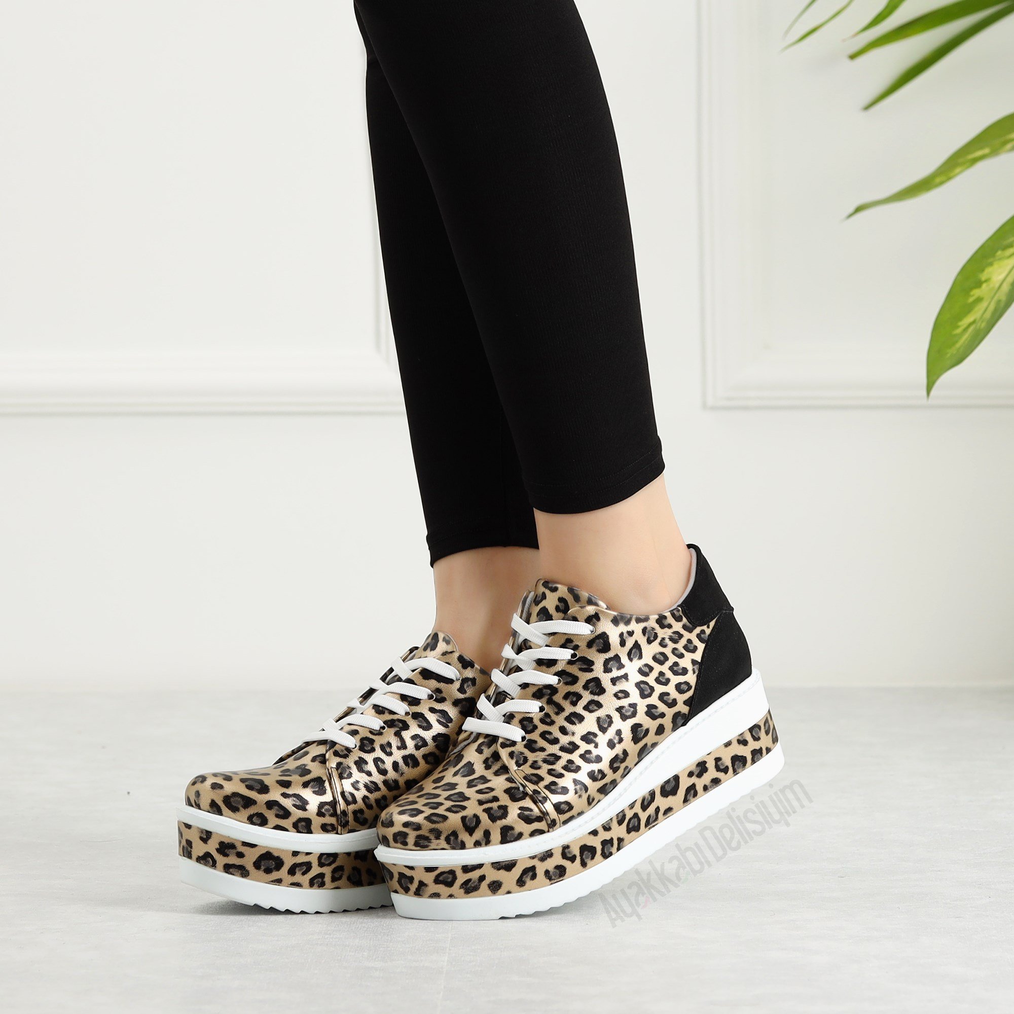 Gavir Leopar 