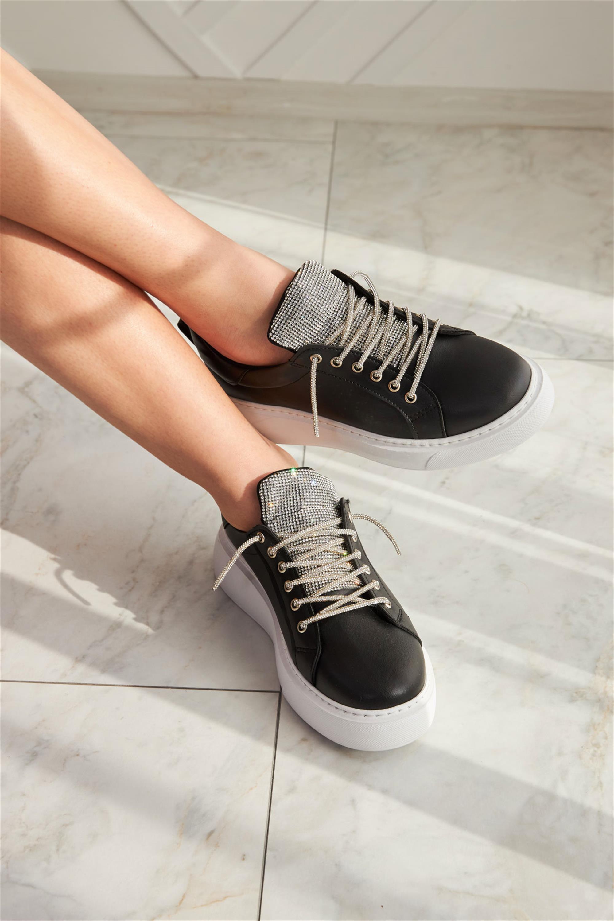 Loki Siyah Taşlı Sneaker Kadın Spor Ayakkabı