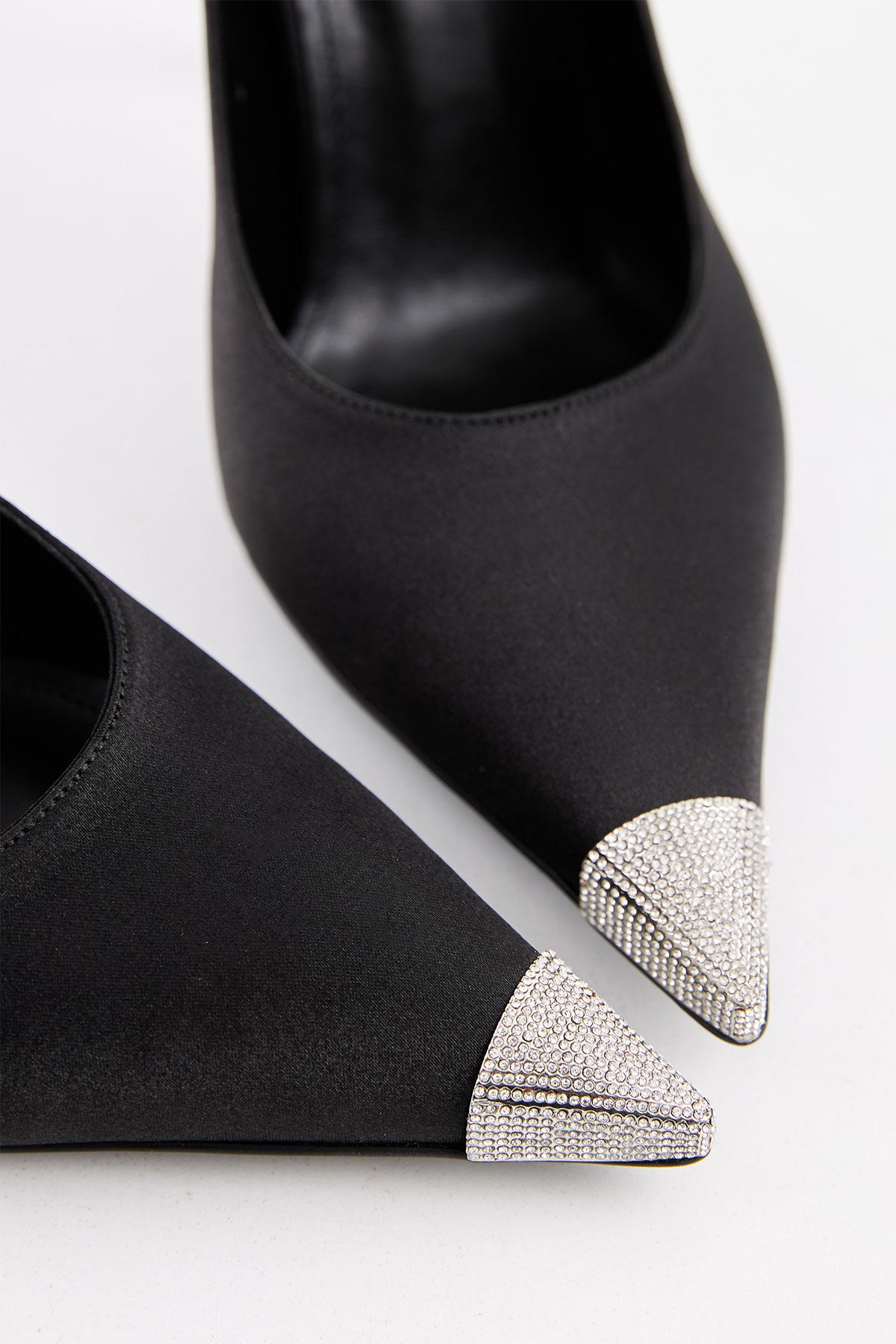 Marya Siyah Taşlı Topuklu Burnu Taşlı Kadın Stiletto Ayakkabı