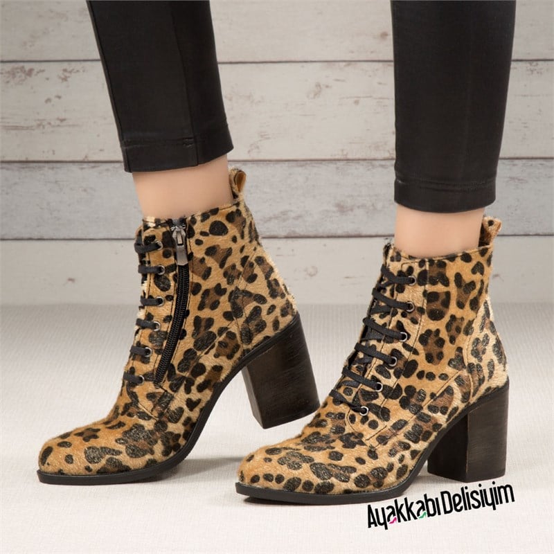 Mender Leopar Kısa Topuklu Bot