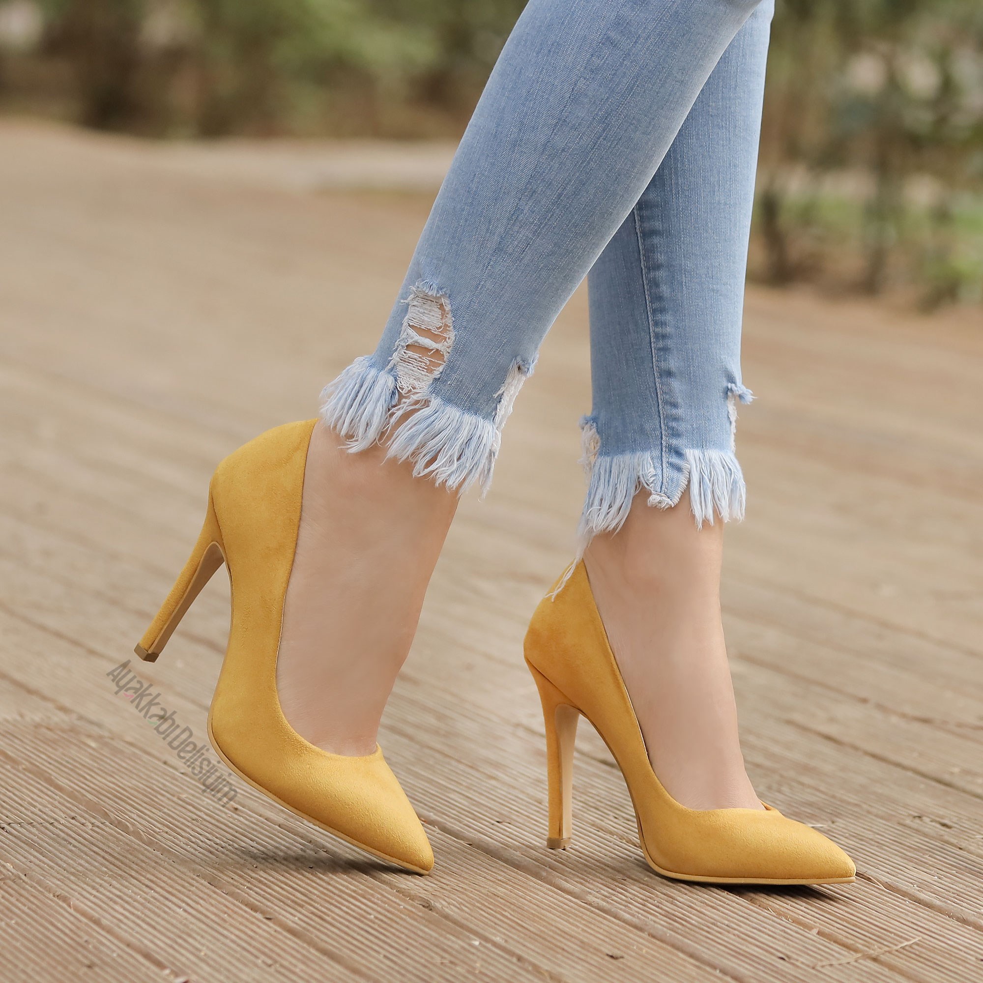 Samira Süet Hardal Stiletto Ayakkabı