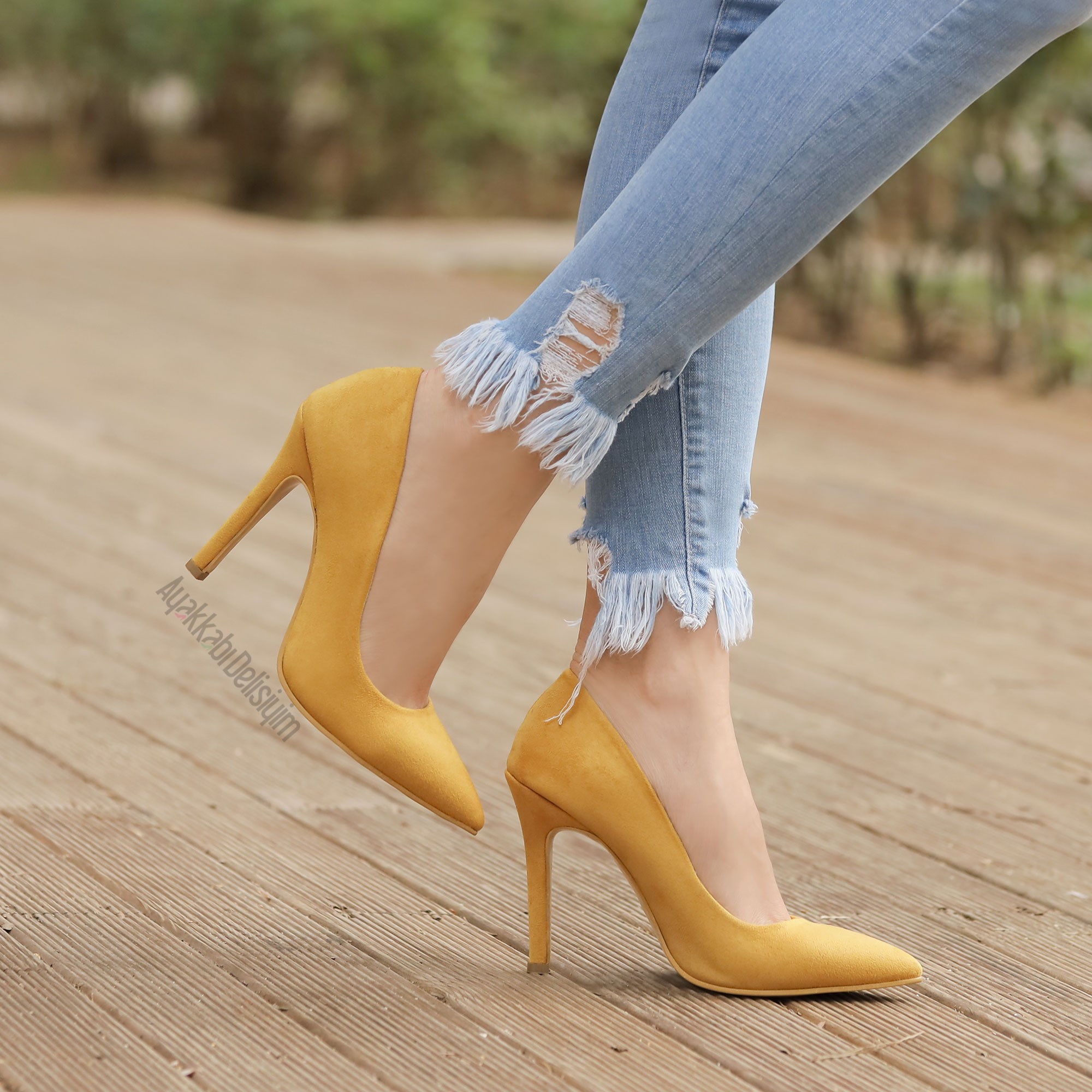 Samira Süet Hardal Stiletto Ayakkabı