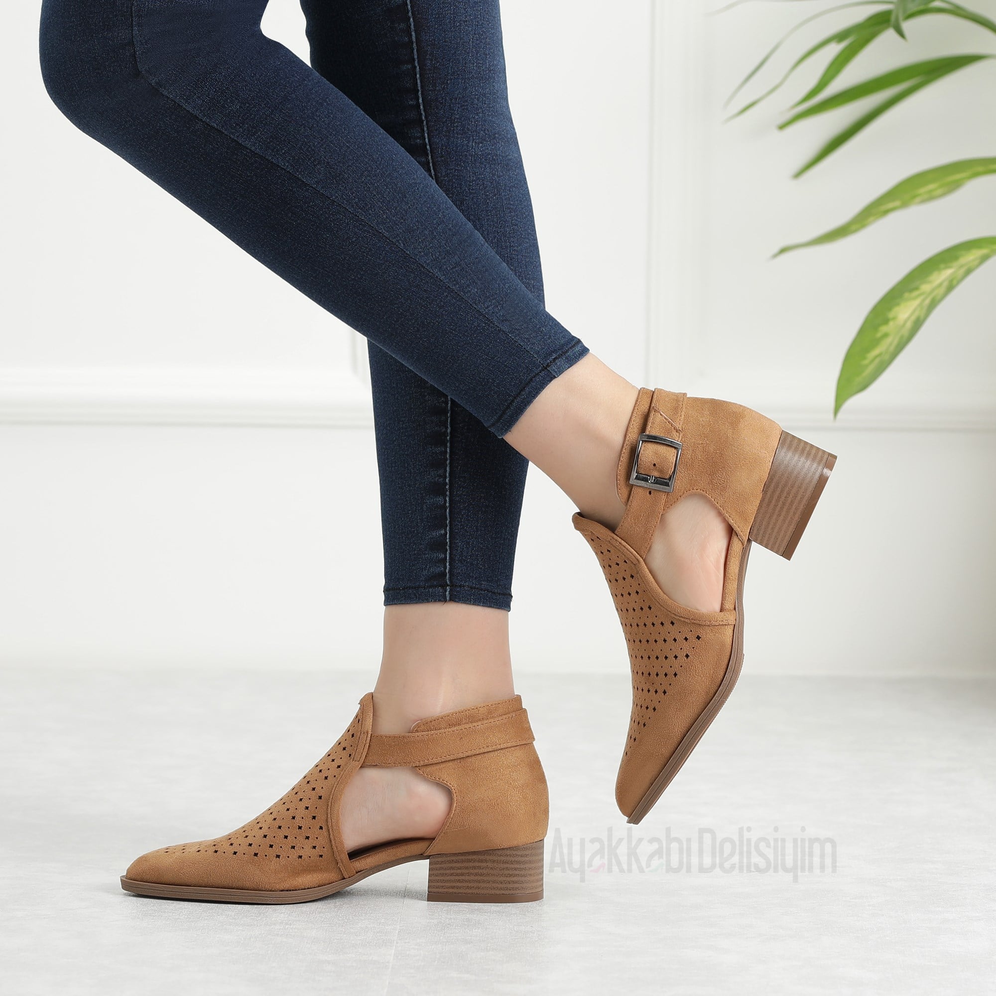 Sitmore Camel 