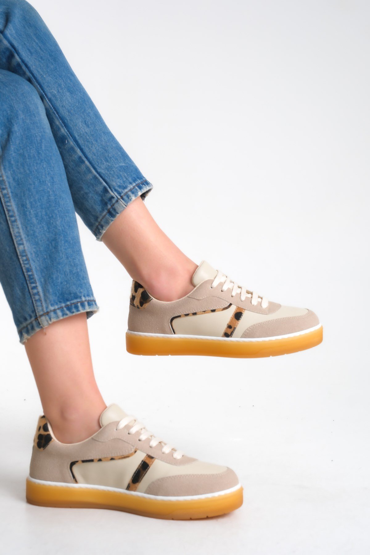 SOFYA SNEAKERS