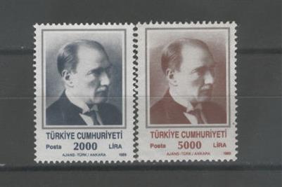 0674 Atatürk Portreli Sürekli Seri