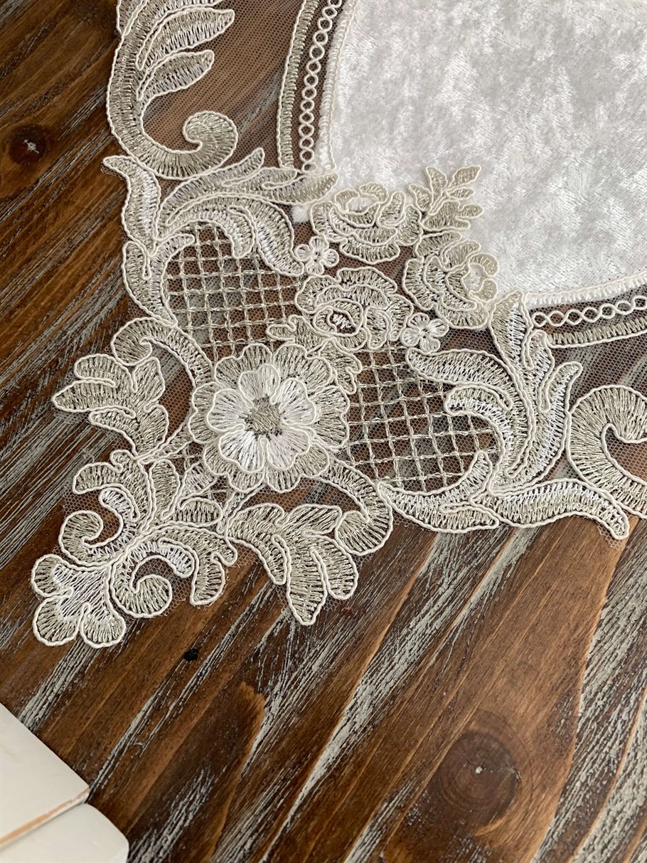 3 Parça Victoria Model Gümüş Dantelli Kadife 